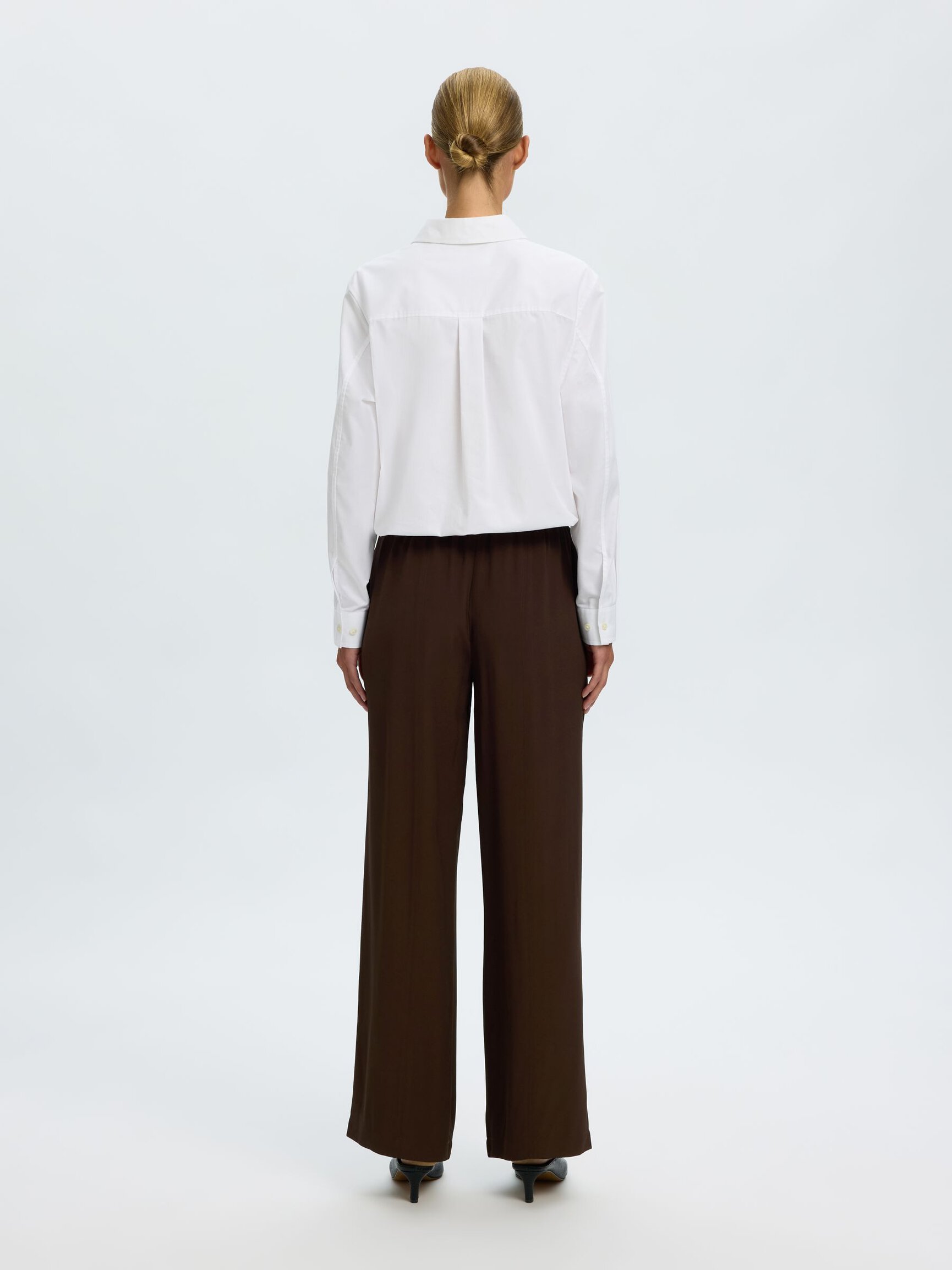 STRAGHT FIT TROUSERS