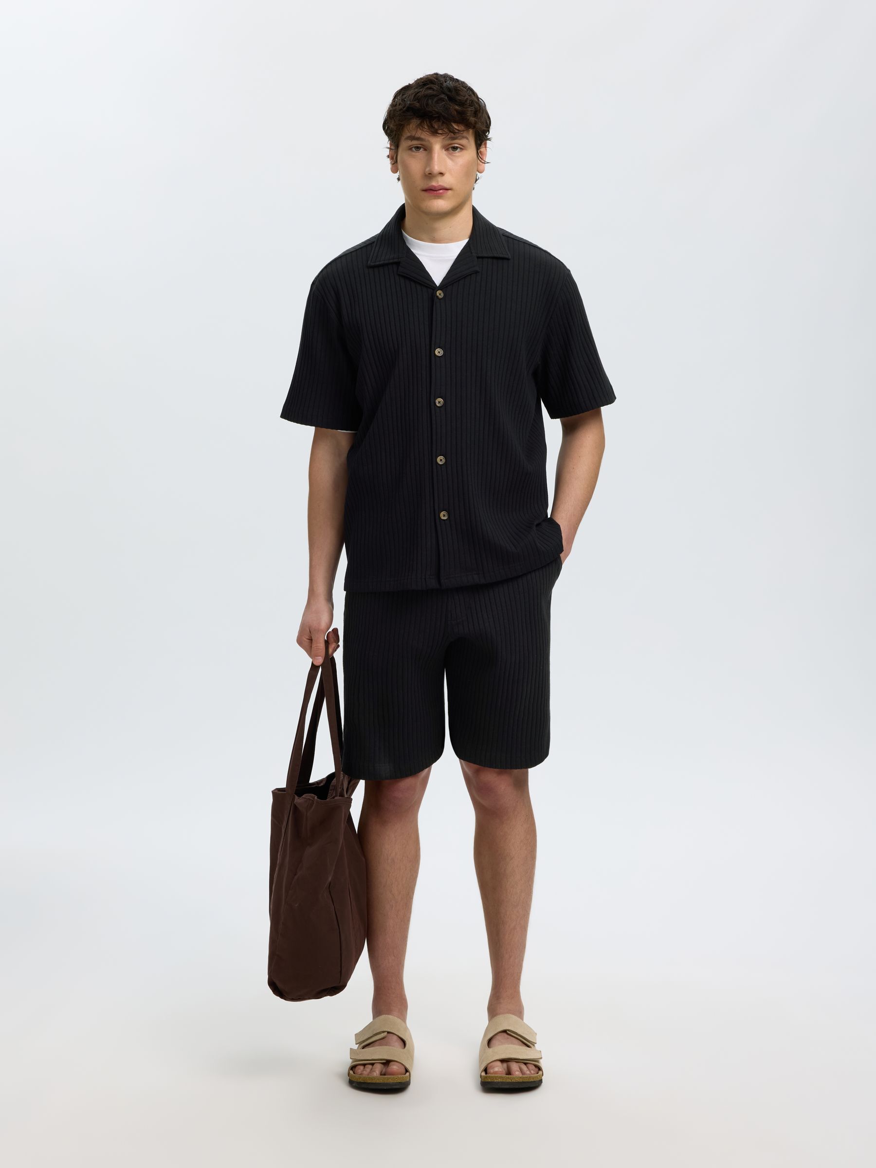 RELAXED FIT GERIBBELD SHORTS