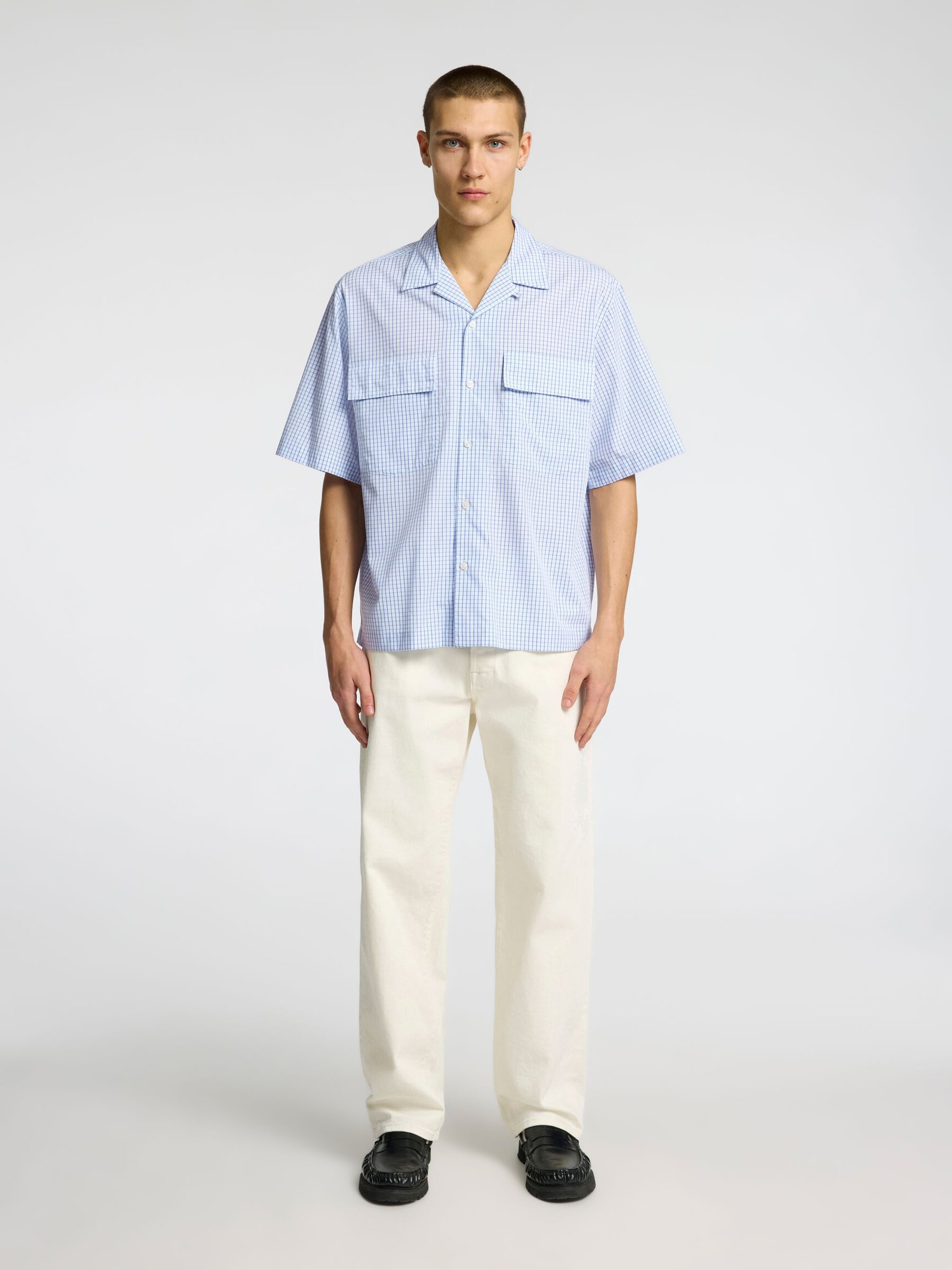CHECKED SHORT SLEEVED SHIRT