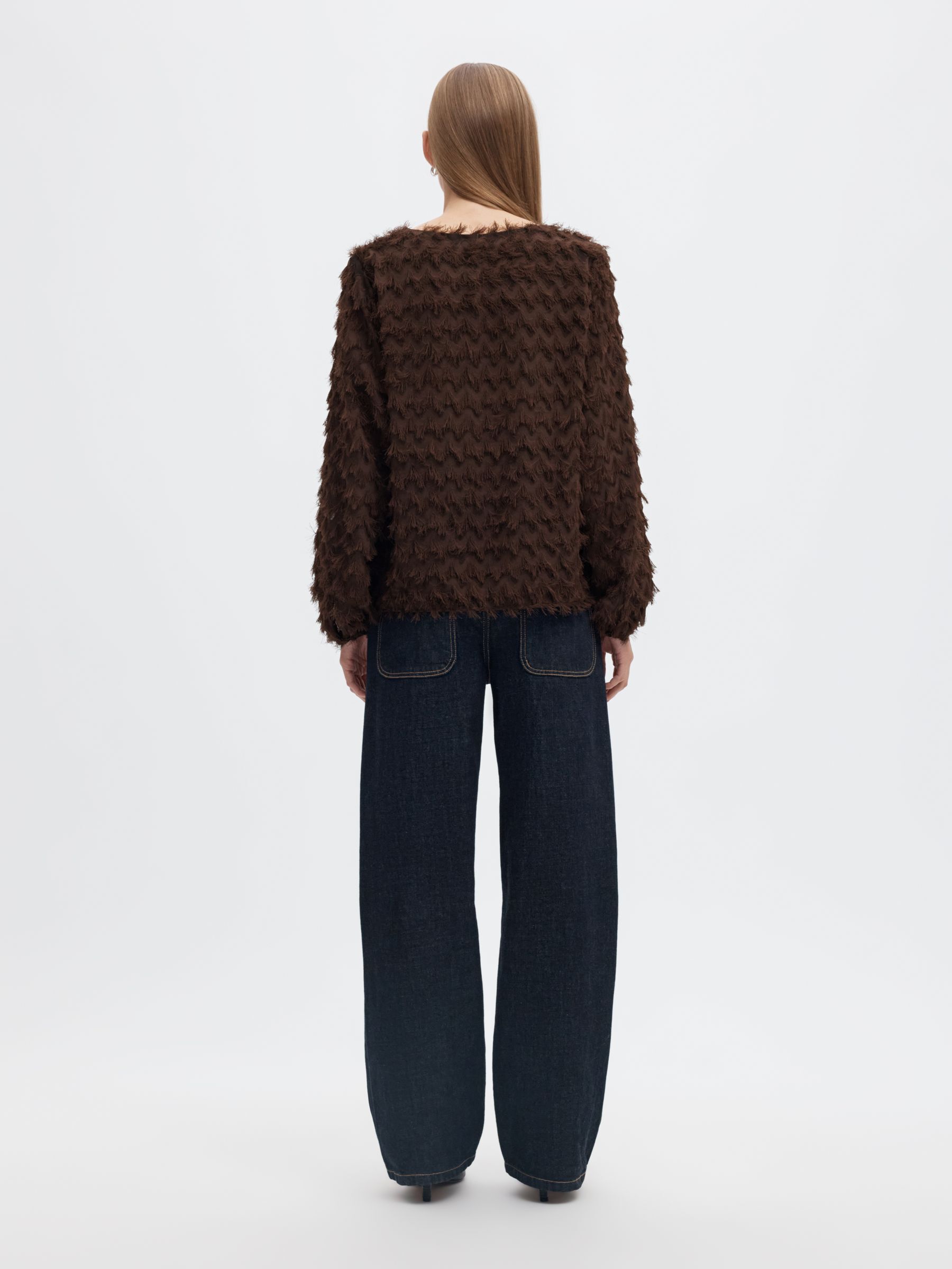 ZIGZAG FRINGE BALLOON SLEEVE TOP