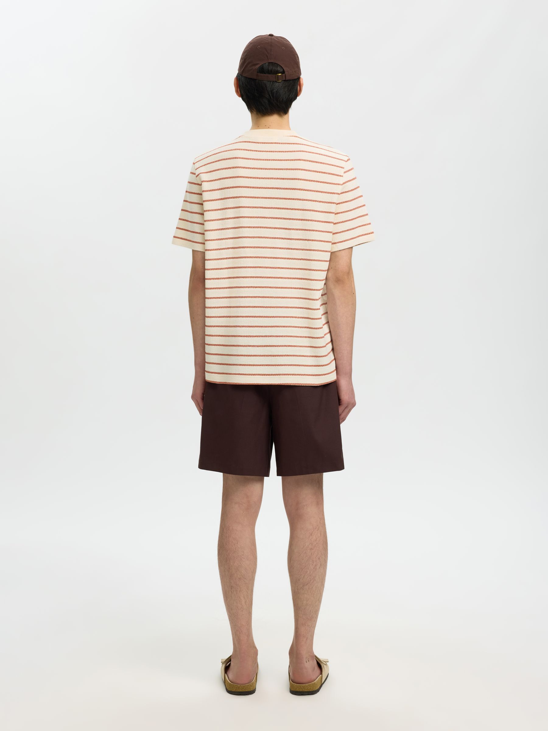 STRIPED REGULAR FIT T-SHIRT