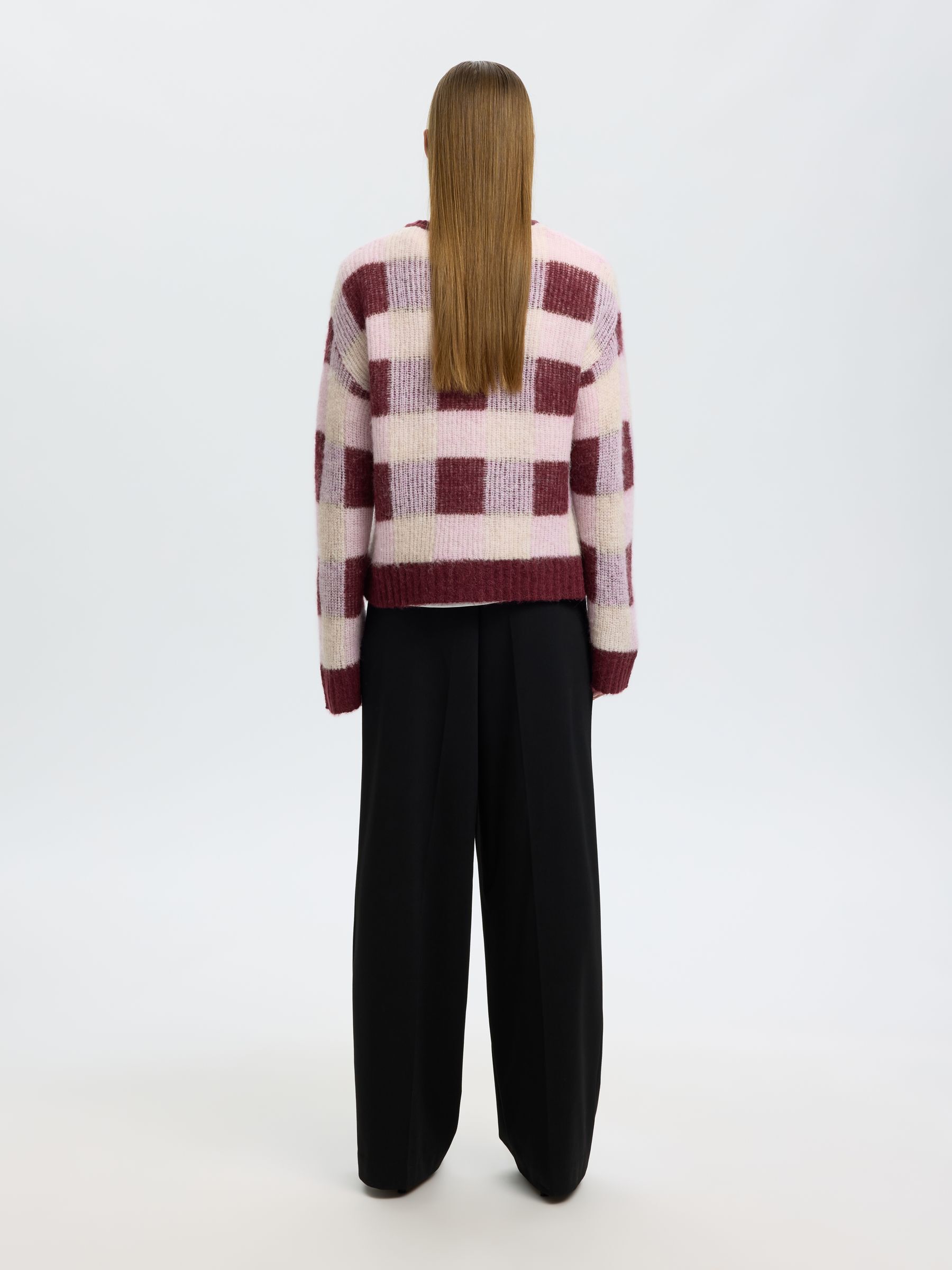 RUTETE STRIKKET PULLOVER