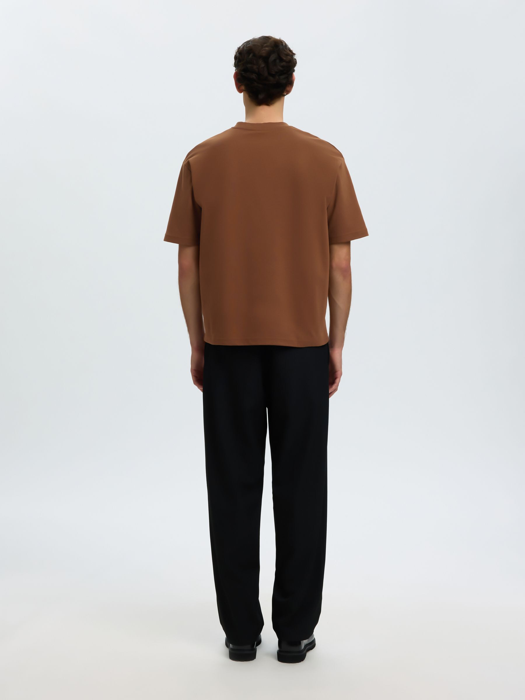 LOOSE FIT T-SHIRT