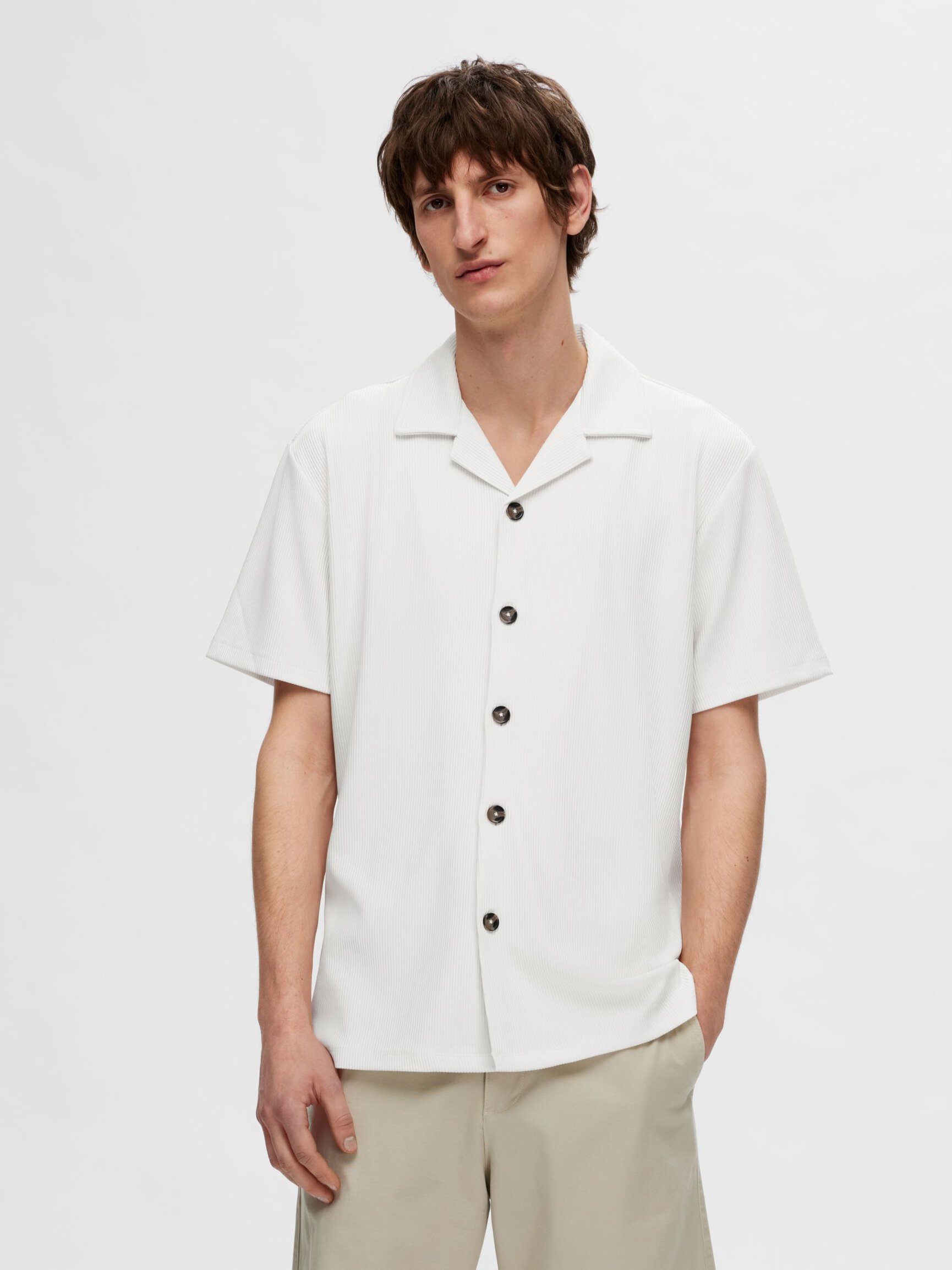 KOSZULA Z KRÓTKIM RĘKAWEM