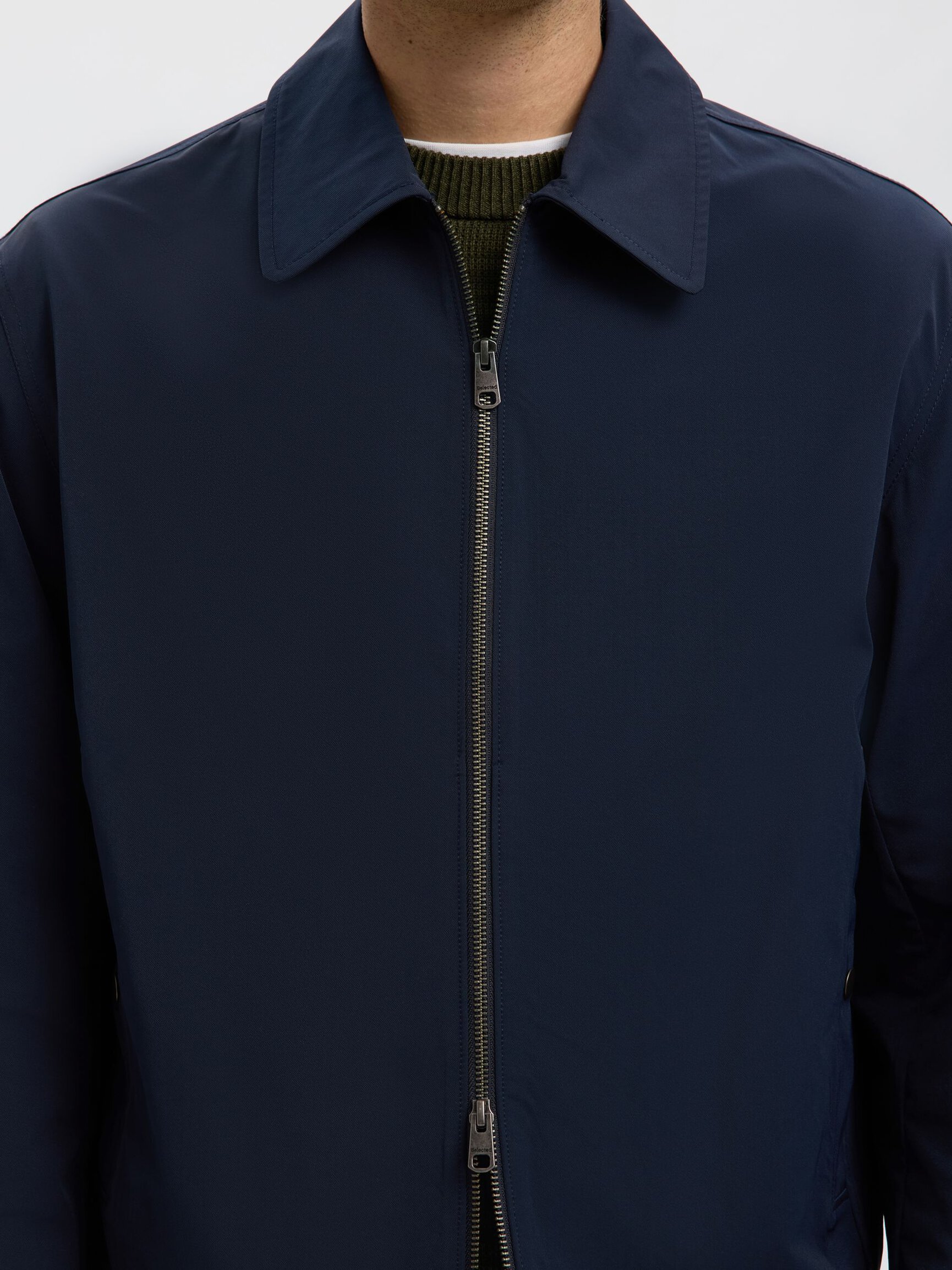 WATER REPELLENT JACKET
