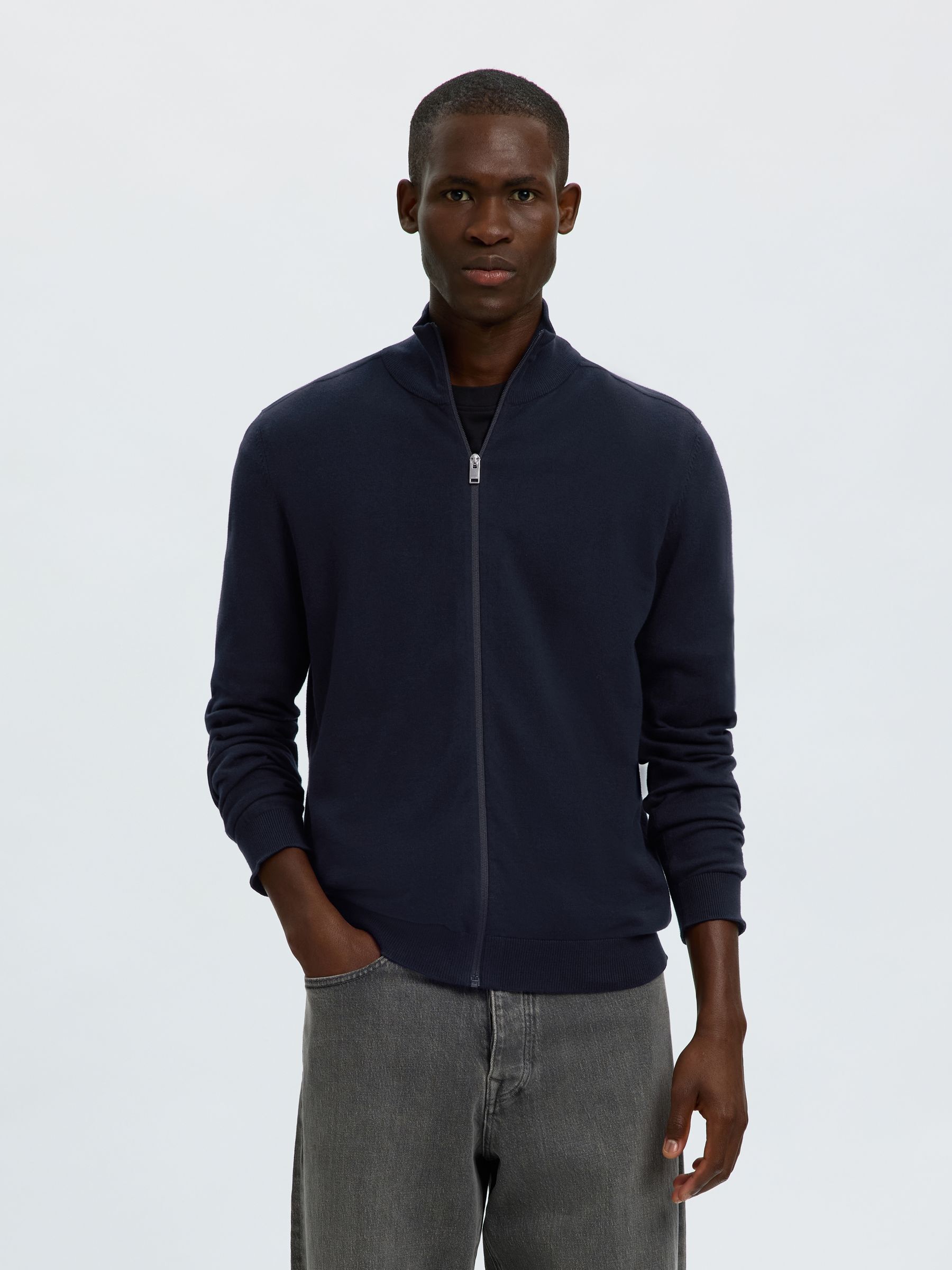 ZIP-UP CARDIGAN