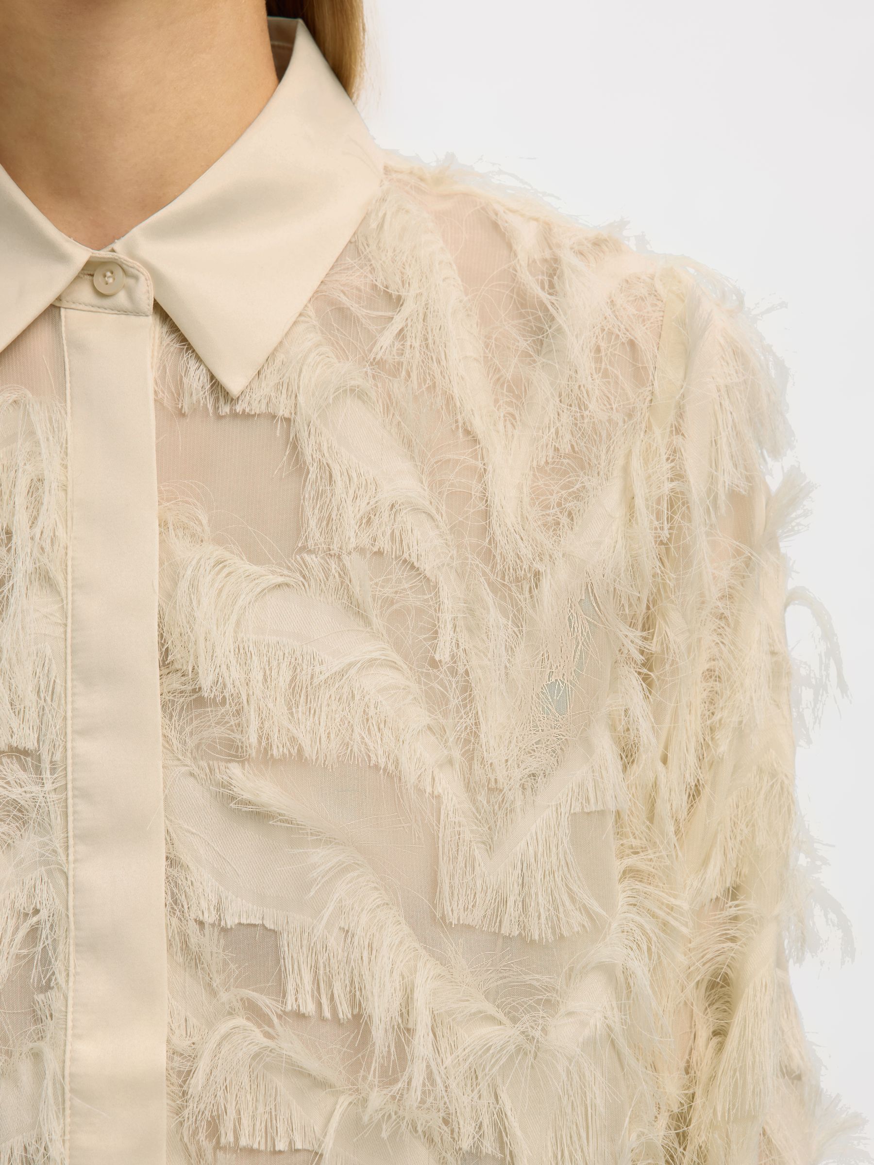 TEXTURED CROPPED SHIRT