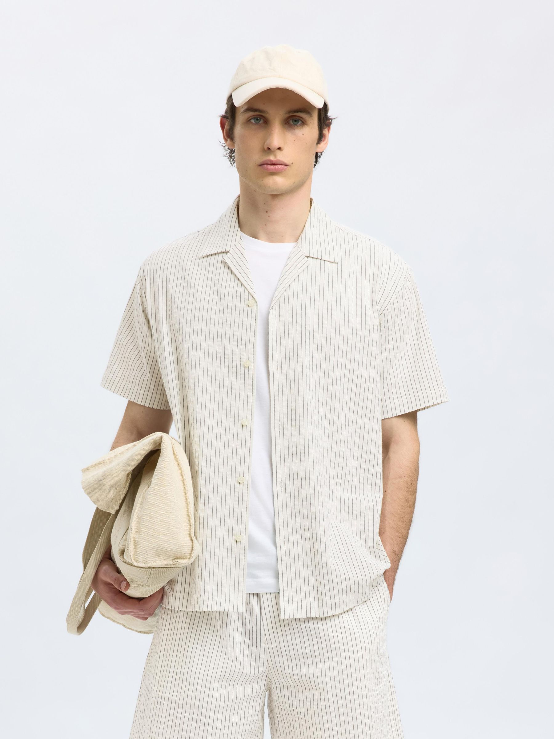 KOSZULA Z KRÓTKIM RĘKAWEM