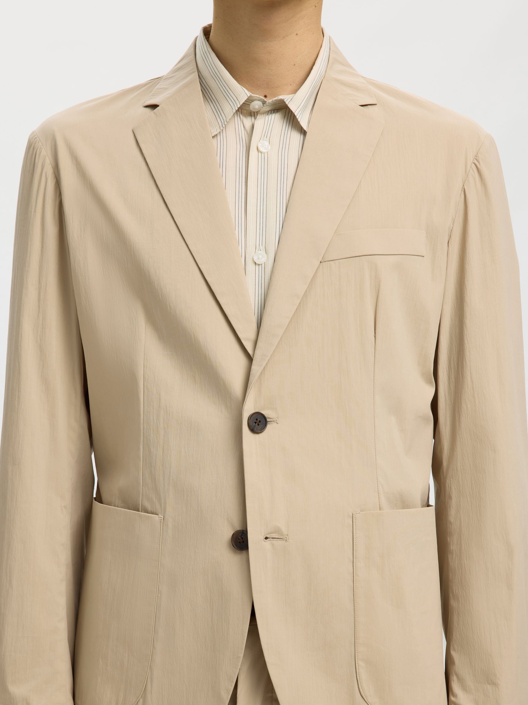 REGULAR FIT BLAZER