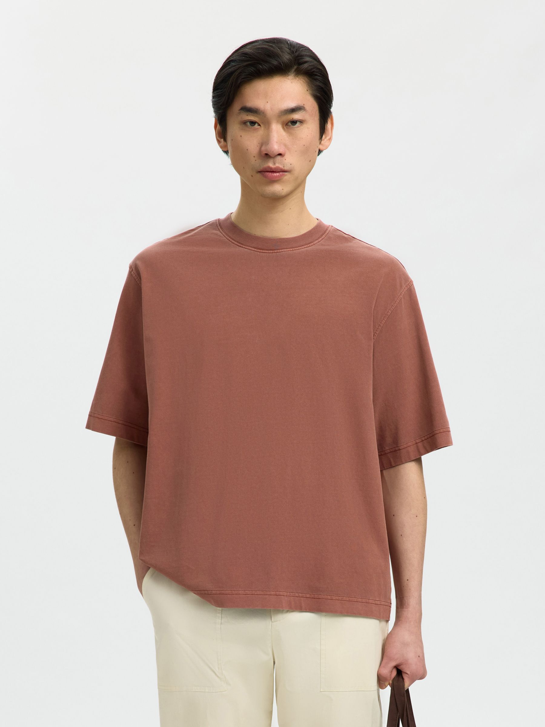 COTTON SHORT-SLEEVED T-SHIRT