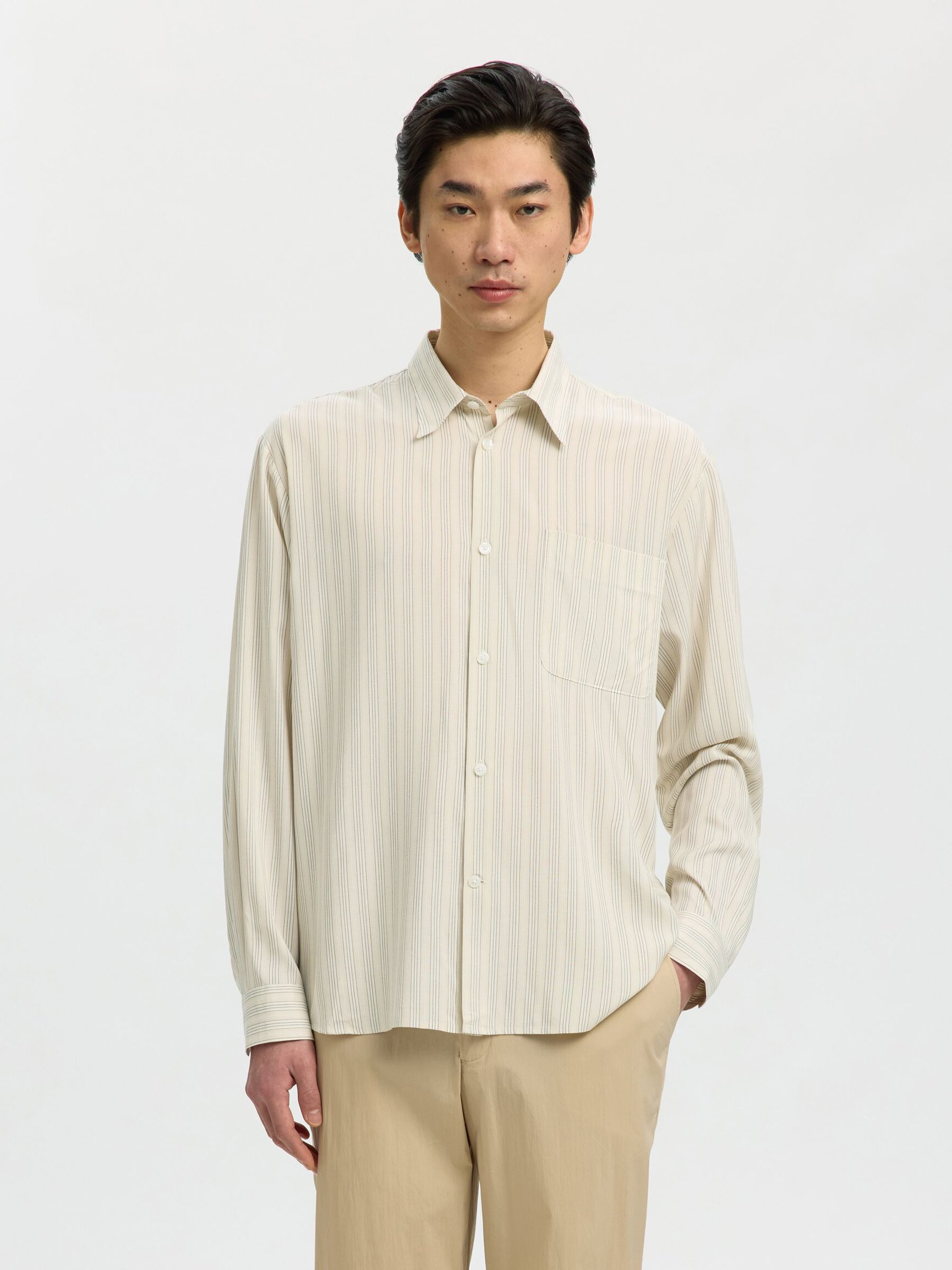 RELAXED FIT LONG SLEEVED SHIRT