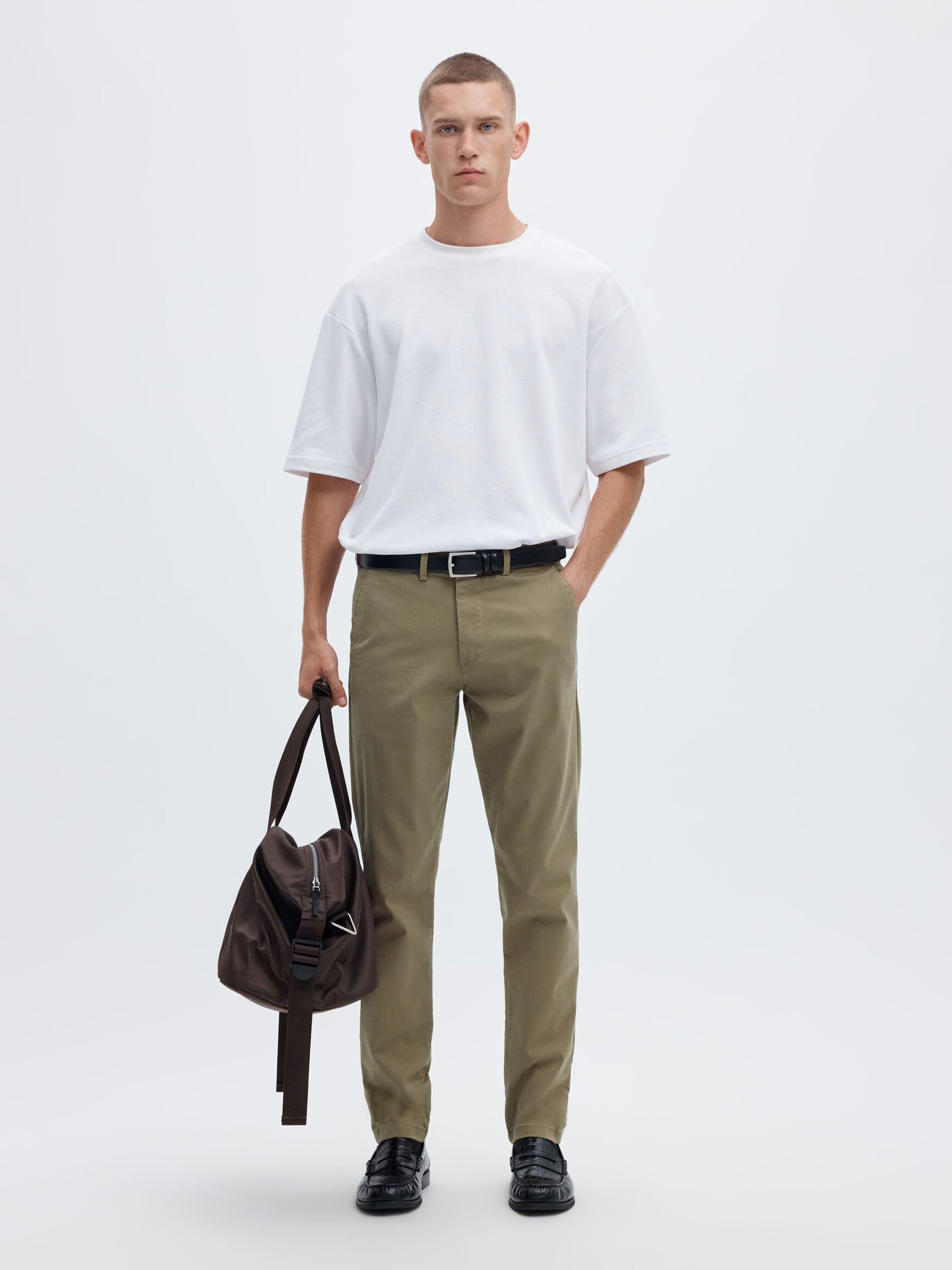 175 SLIM FIT FLEX CHINOS