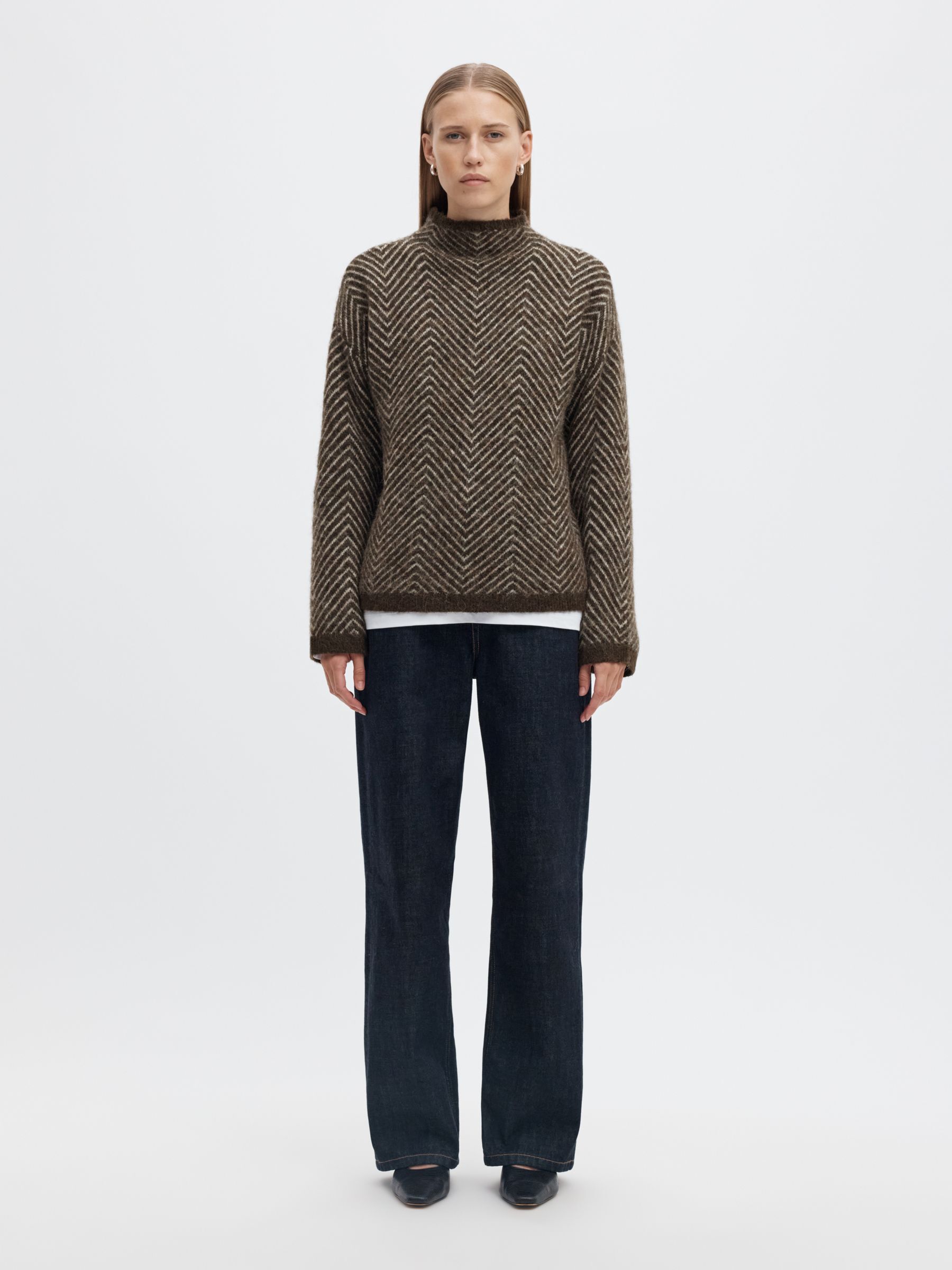 HERRINGBONE HIGH-NECK JUMPER
