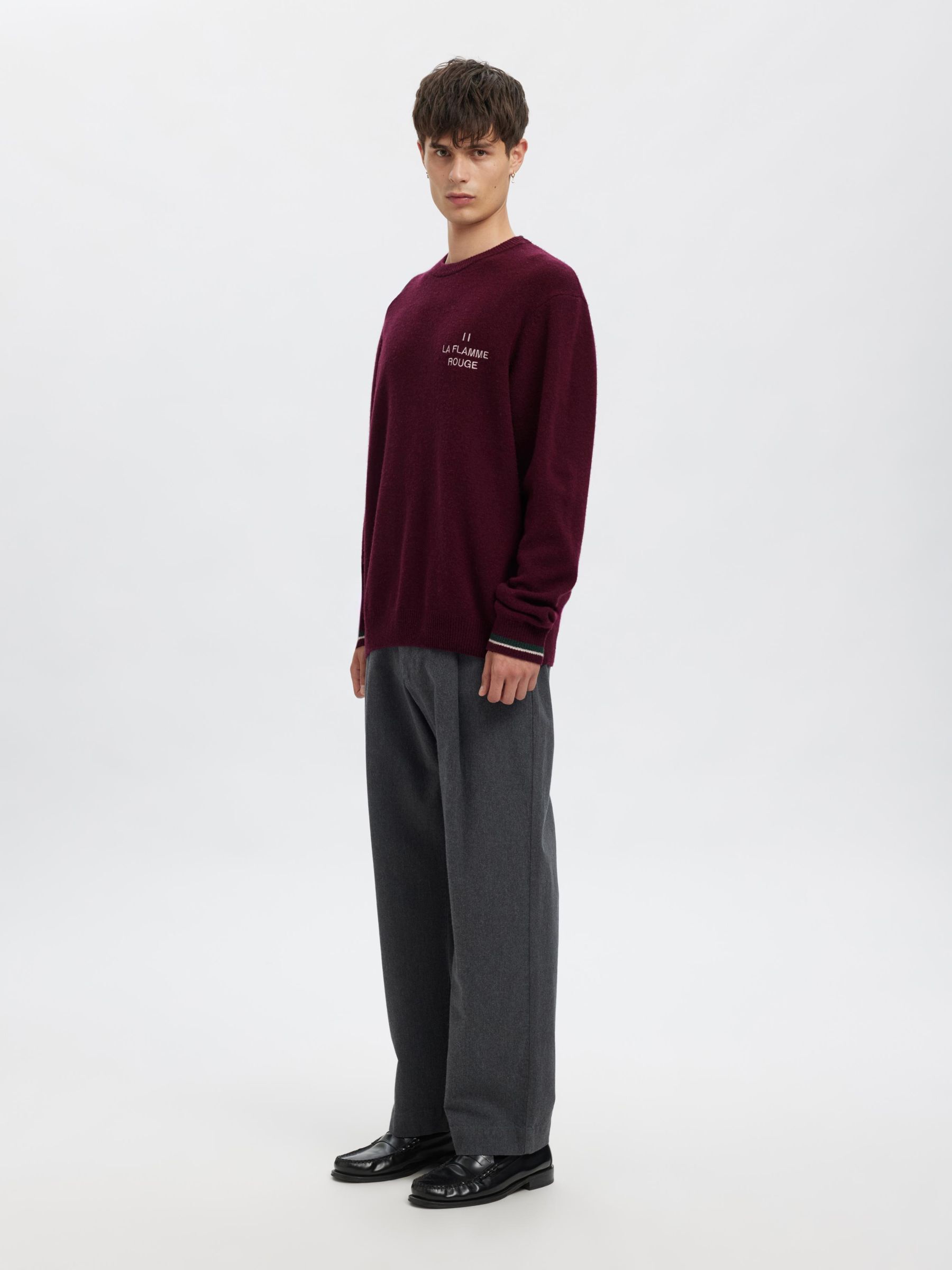 REGULAR FIT KNITTED PULLOVER