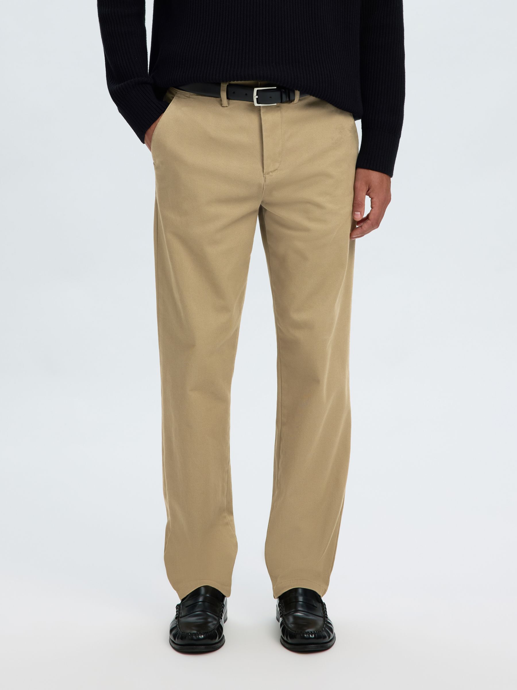 STRAIGHT FIT CHINOS