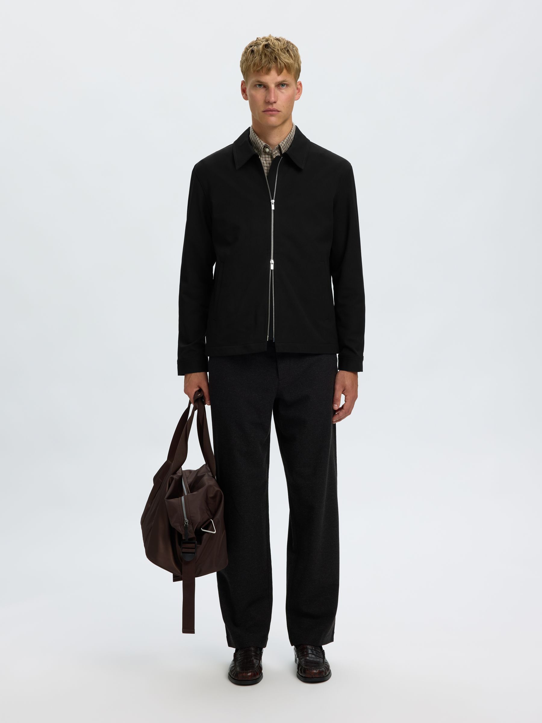 COUPE CLASSIQUE VESTE