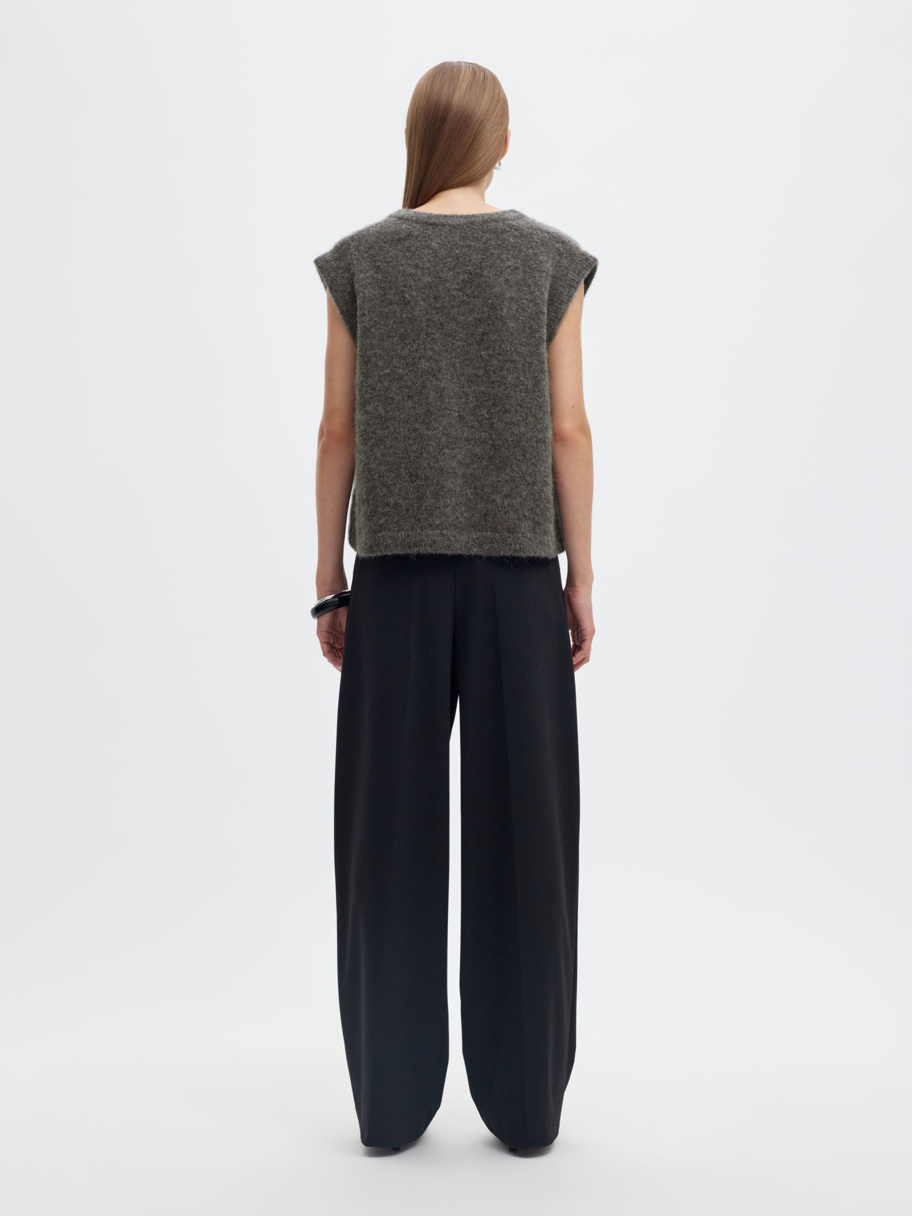 WOOL BLEND KNITTED VEST