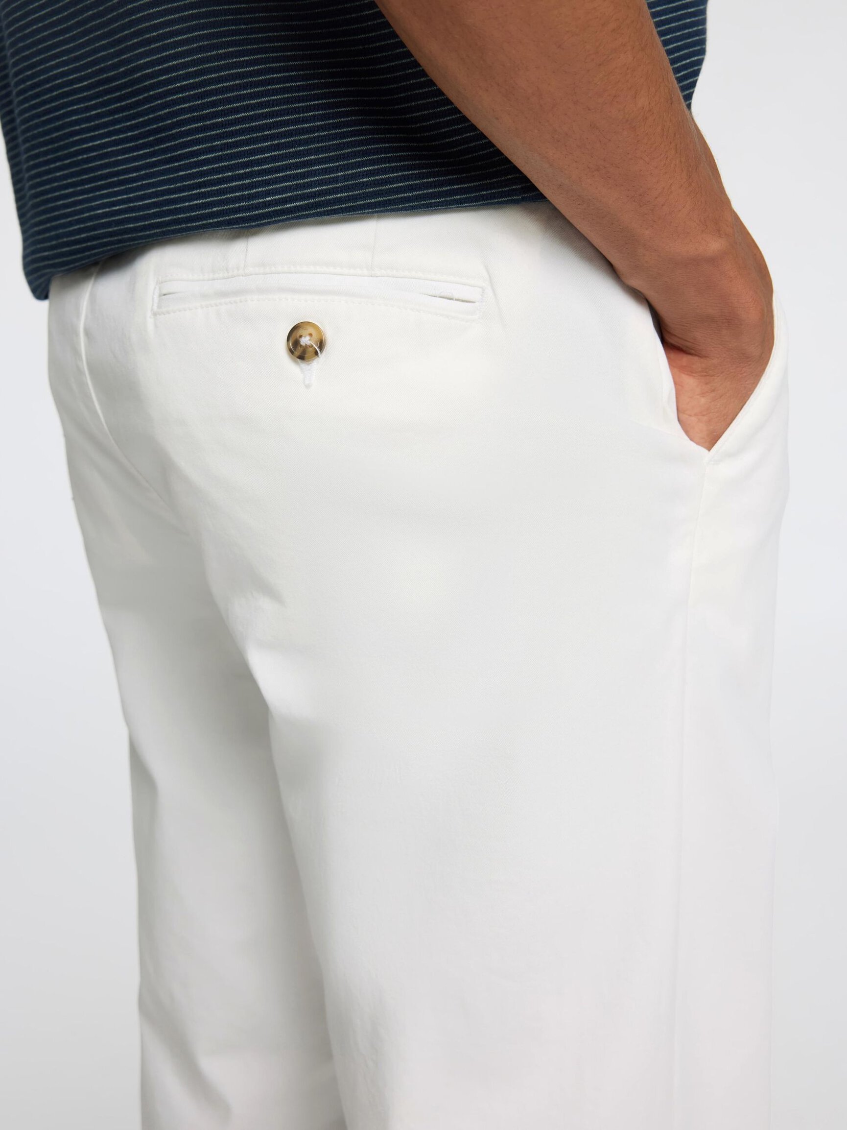 196 STRAIGHT FLEX CHINOS