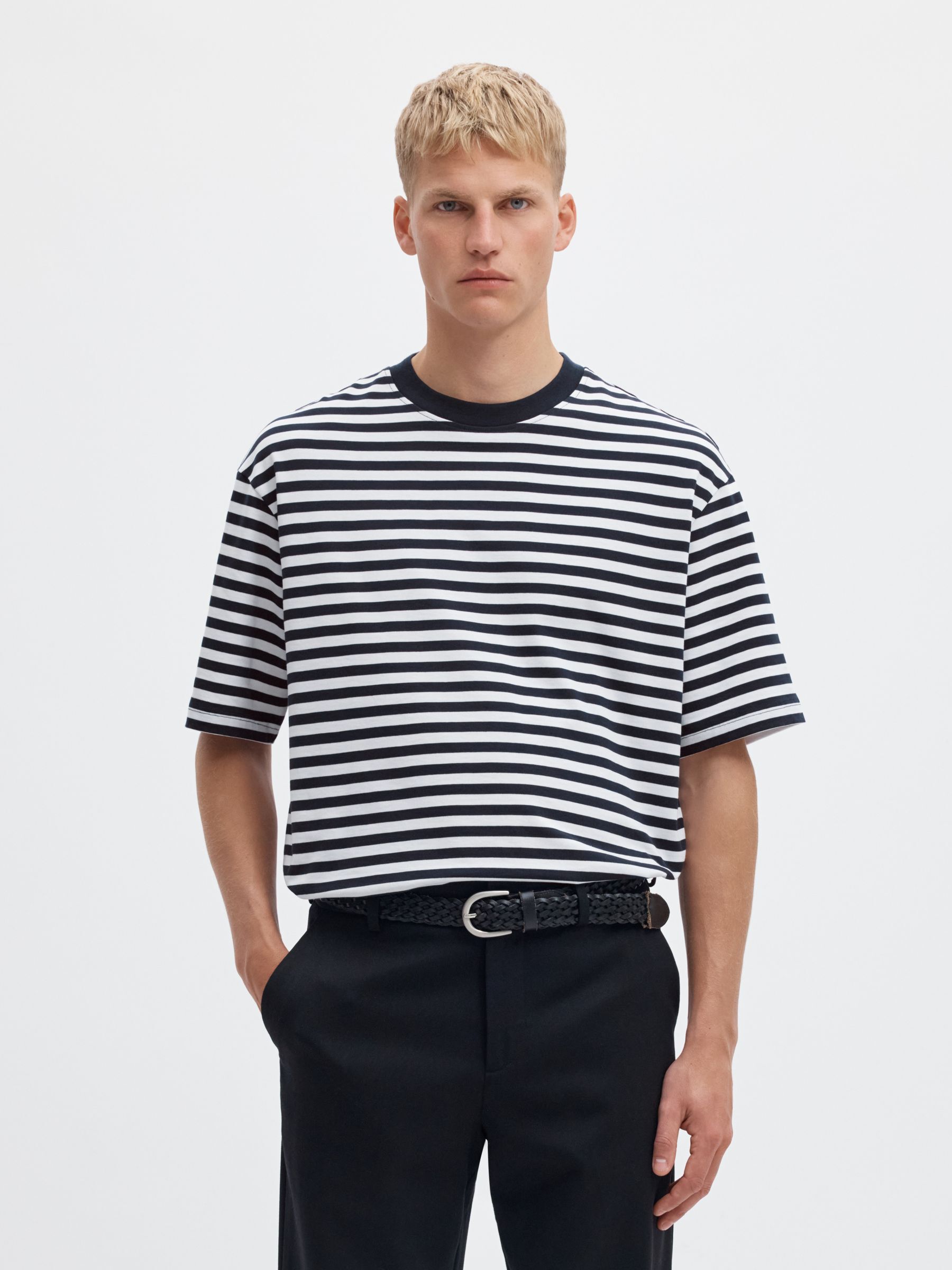 STRIPED RELAXED FIT T-SHIRT