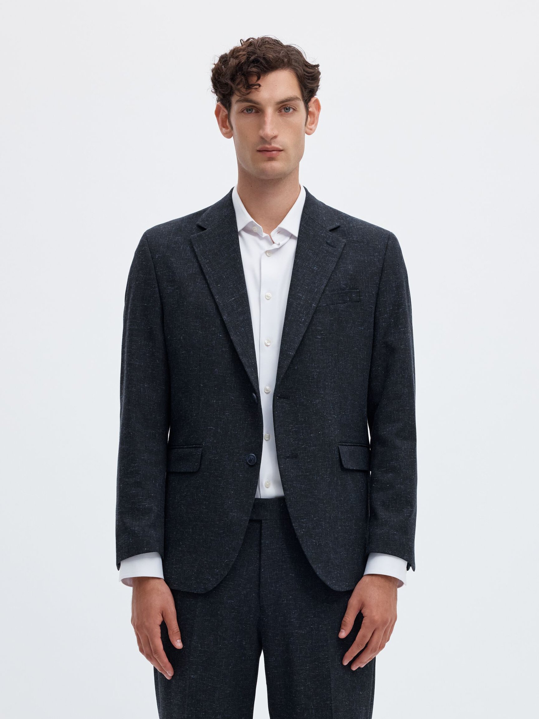 REGULAR FIT ENKELTSPENT BLAZER