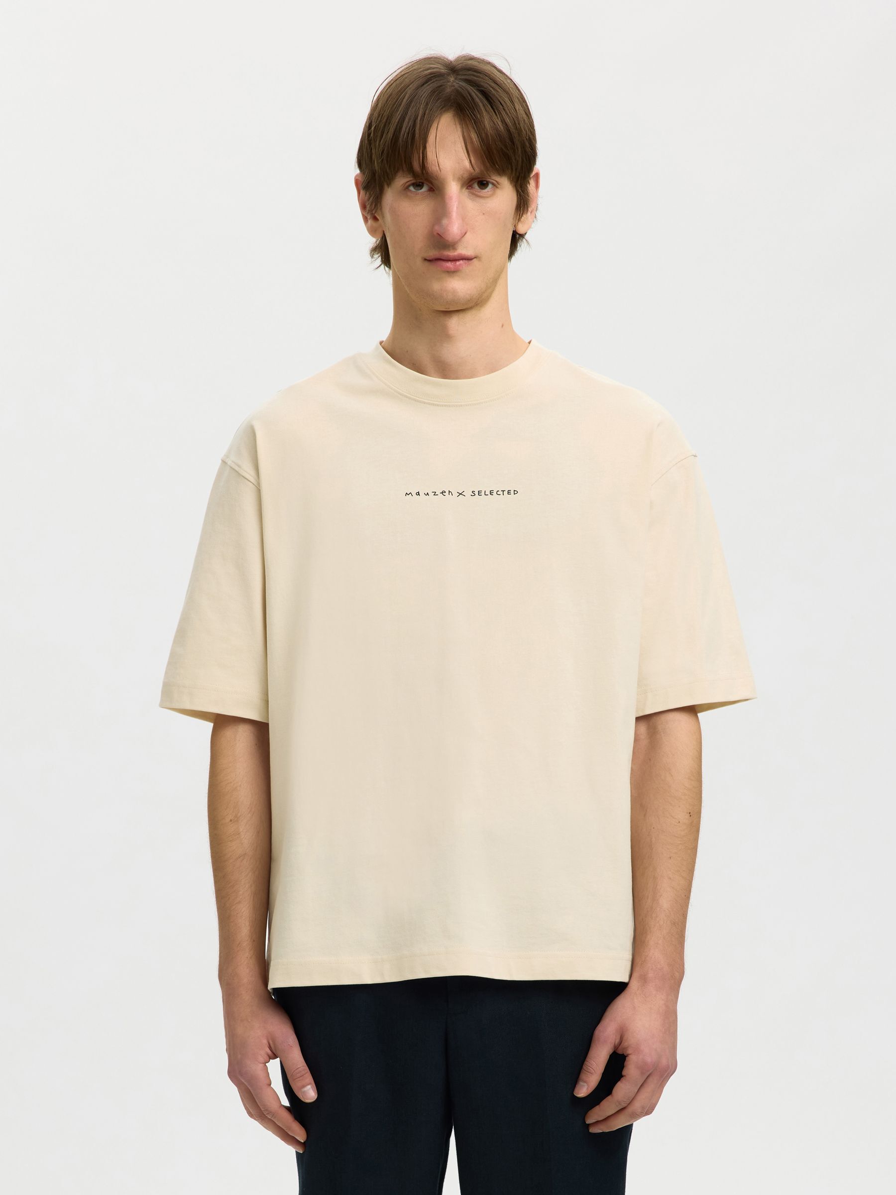 RELAXED FIT T-SHIRT