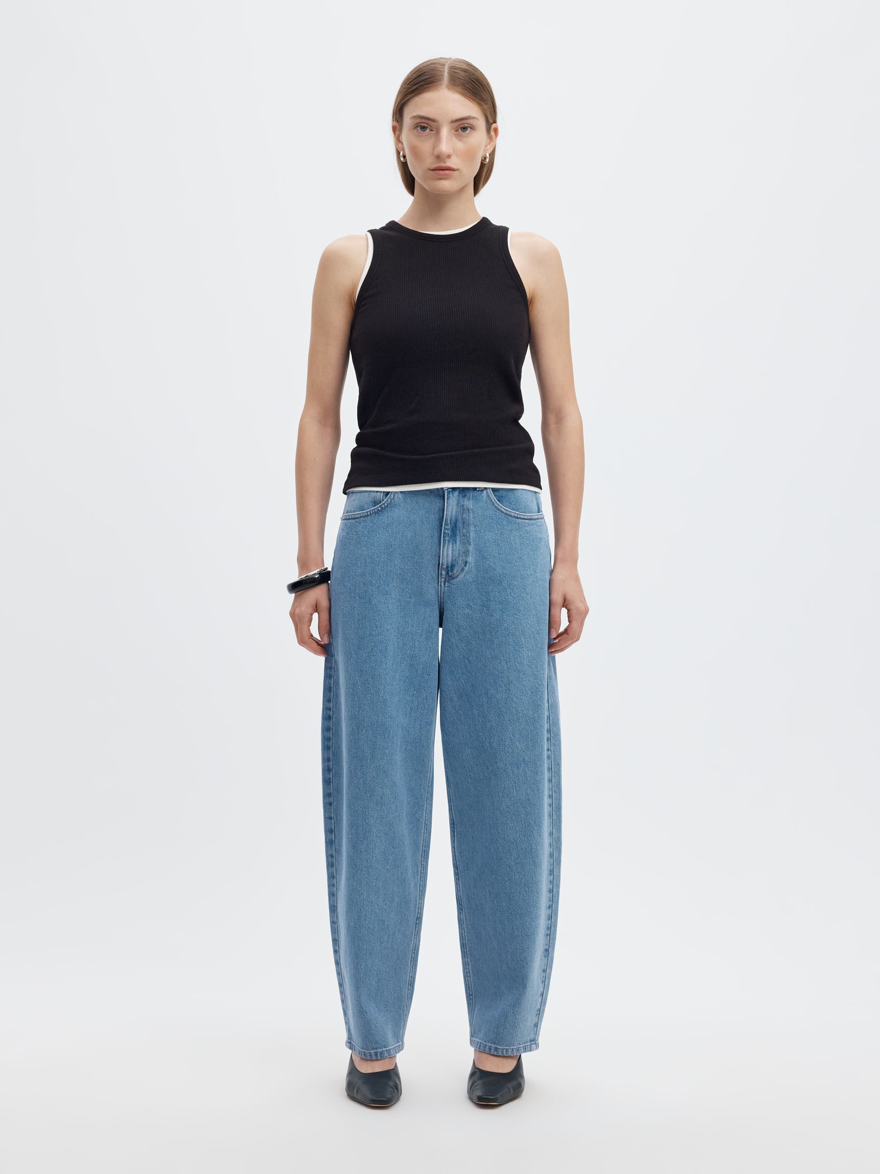 À TAILLE HAUTE JEANS BARREL