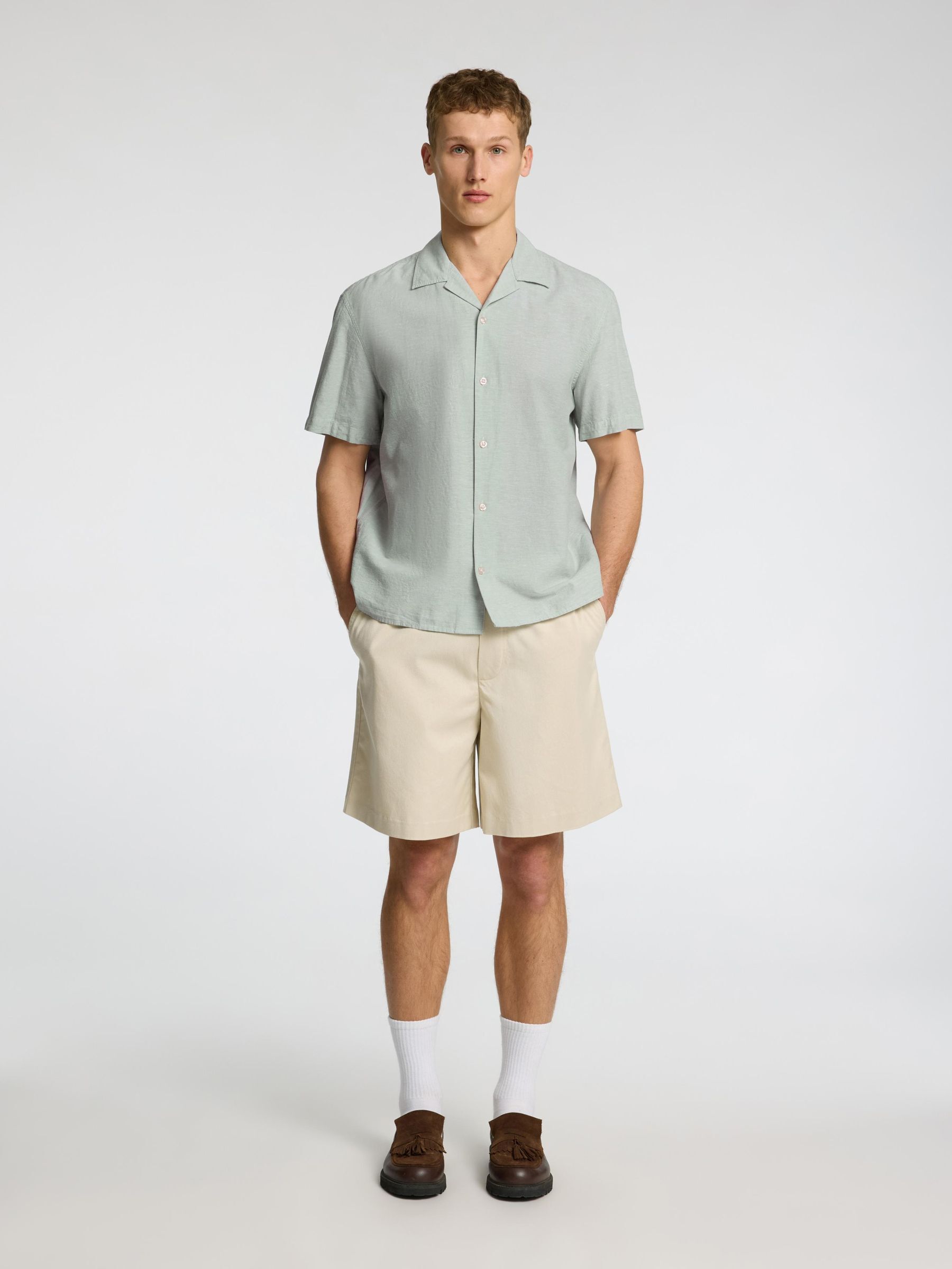 LINEN BLEND SHORT SLEEVED SHIRT