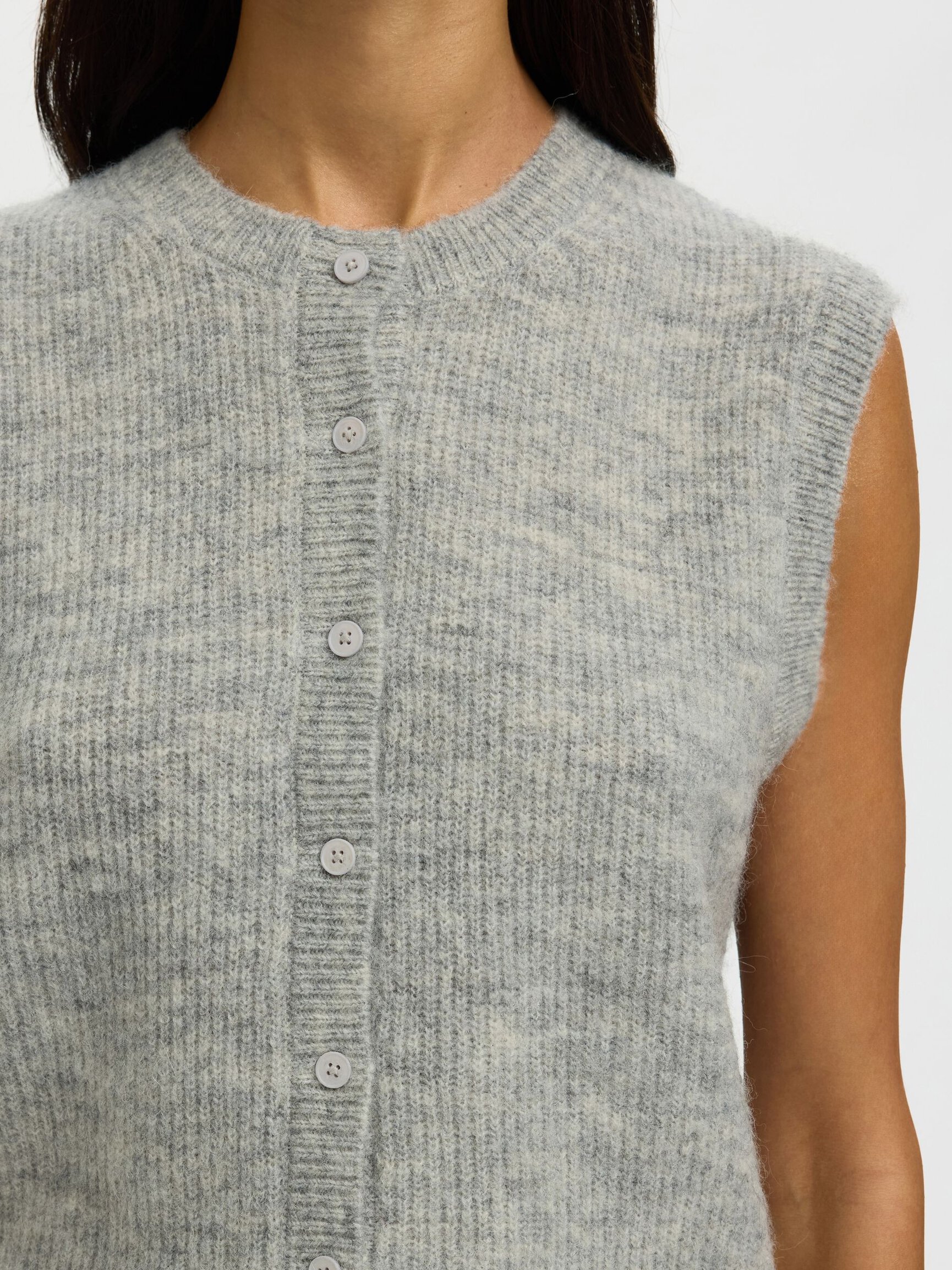 WOOL BLEND KNITTED VEST