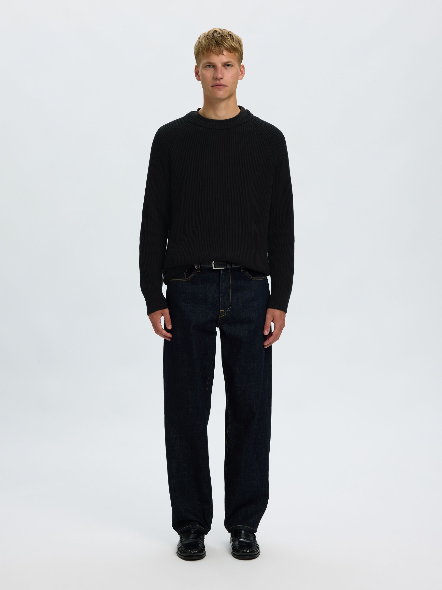 MAILLE TORSADÉE PULL RAS DU COU