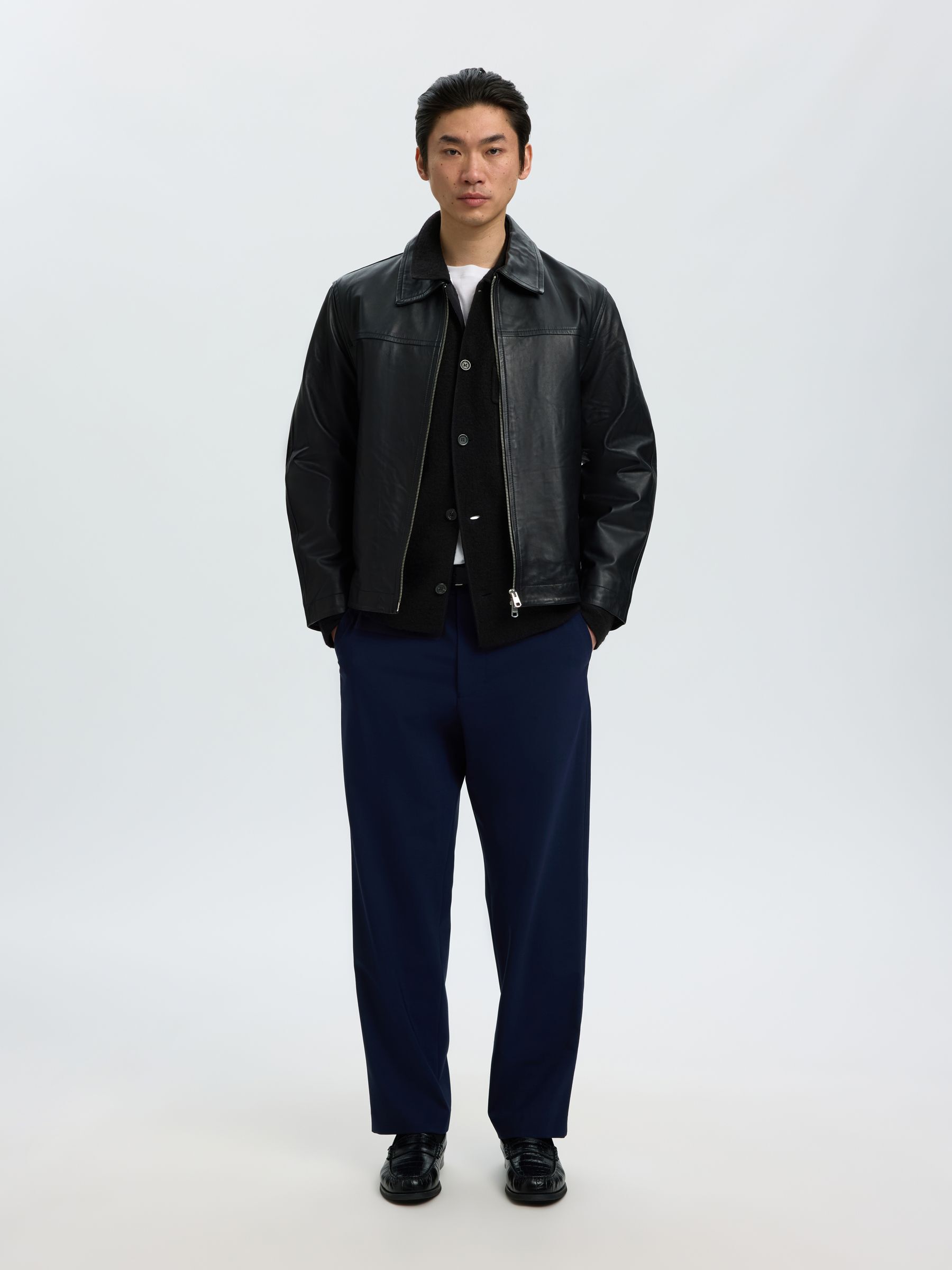 100% WOOL CARDIGAN