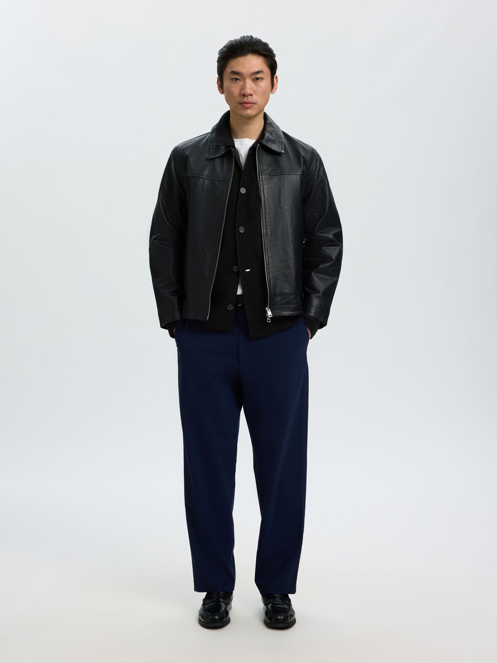100% WOOL CARDIGAN