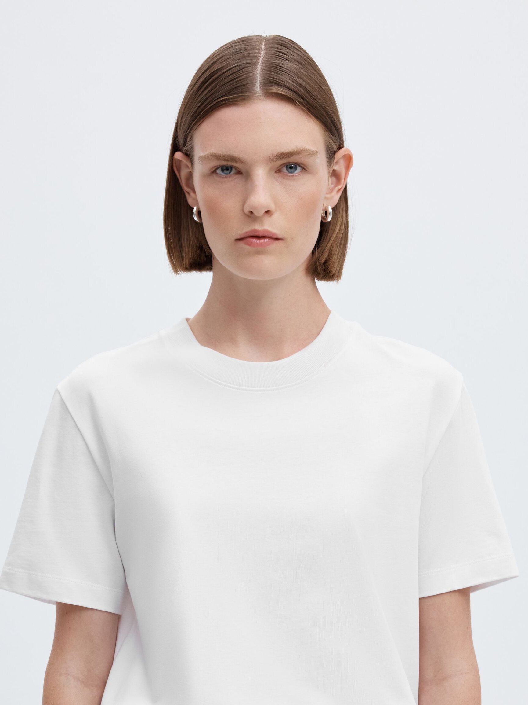 MOCK NECK T-SHIRT