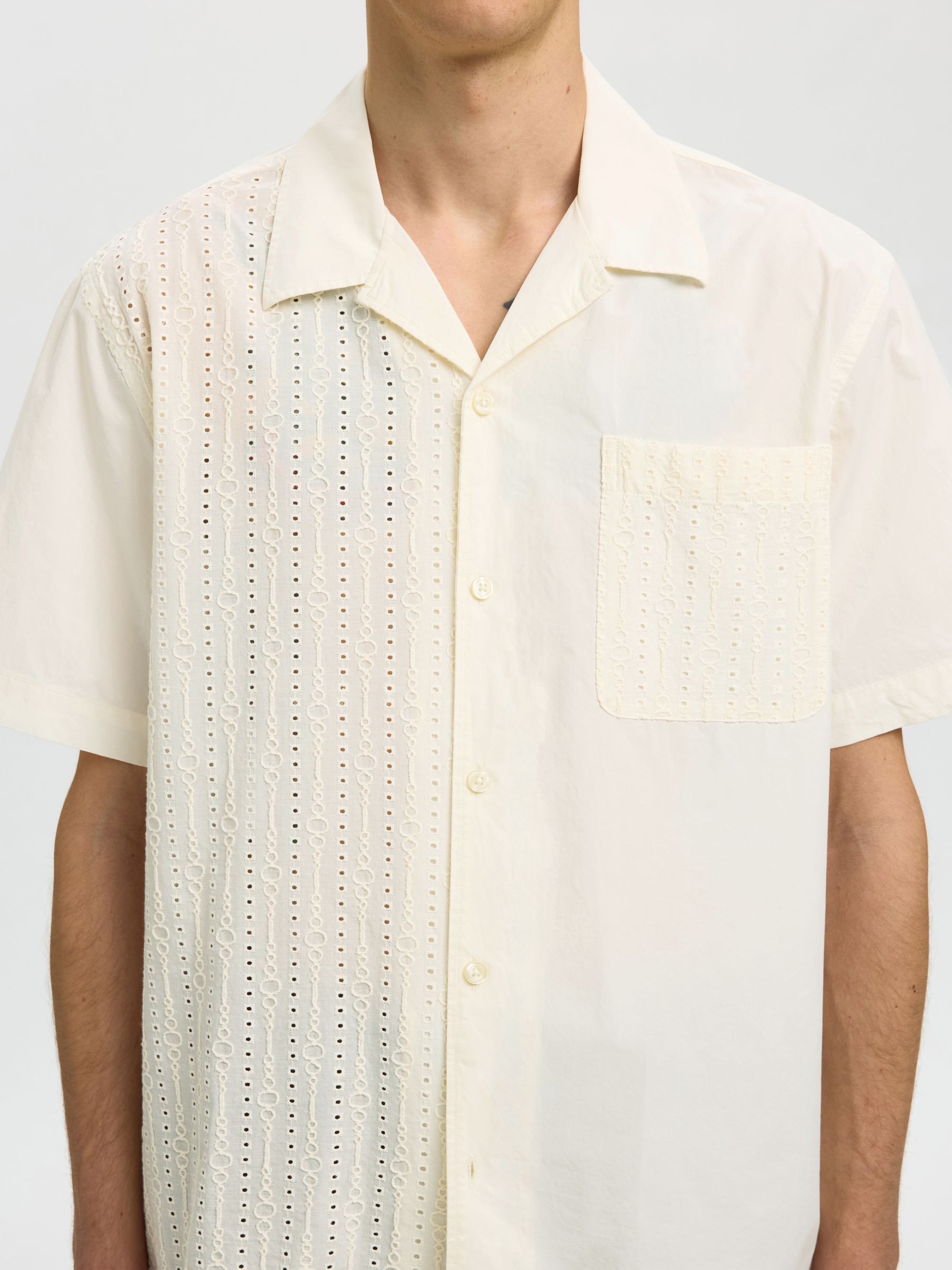 BRODERIE ANGLAISE SHORT SLEEVED SHIRT