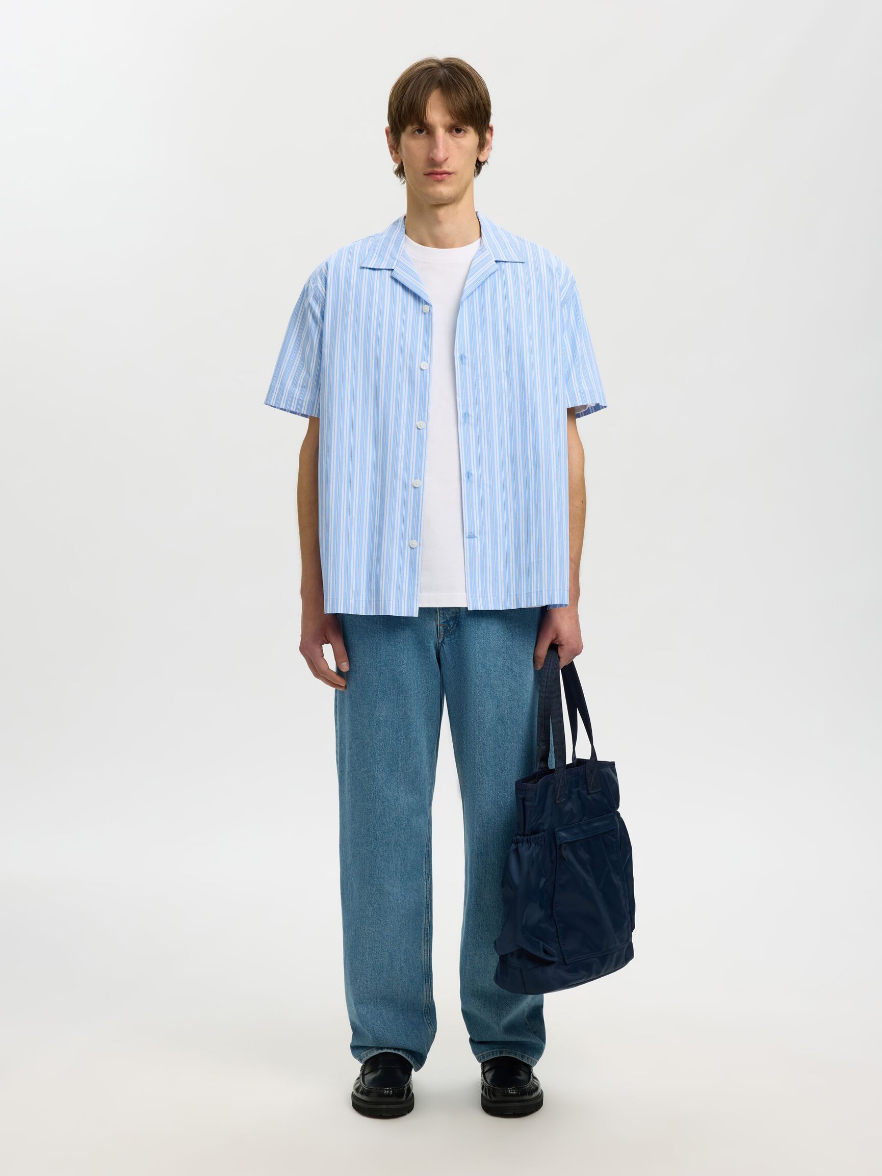 STRIPED SHORT SLEEVED SHIRT