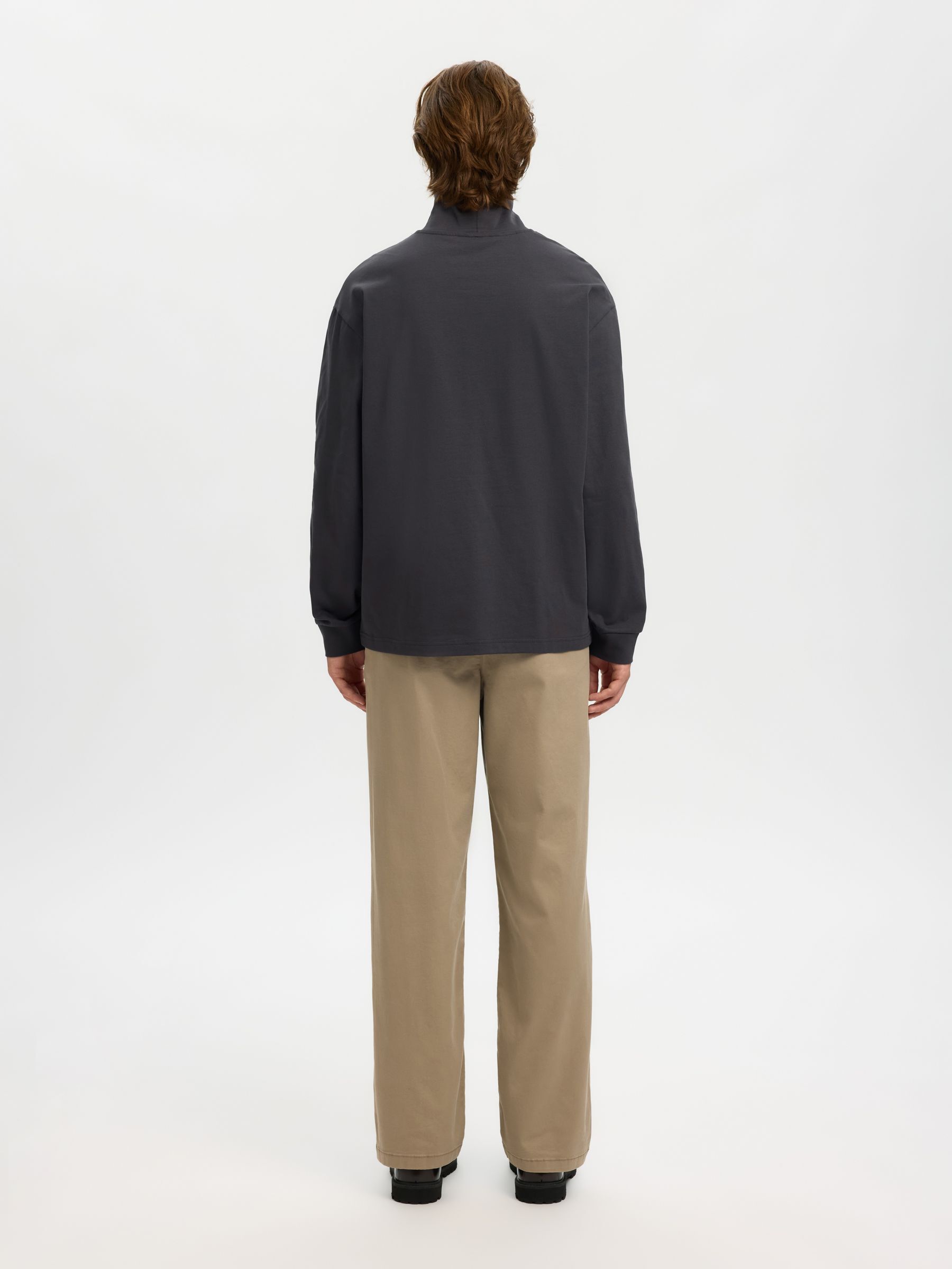 100% COTTON LONG-SLEEVED T-SHIRT