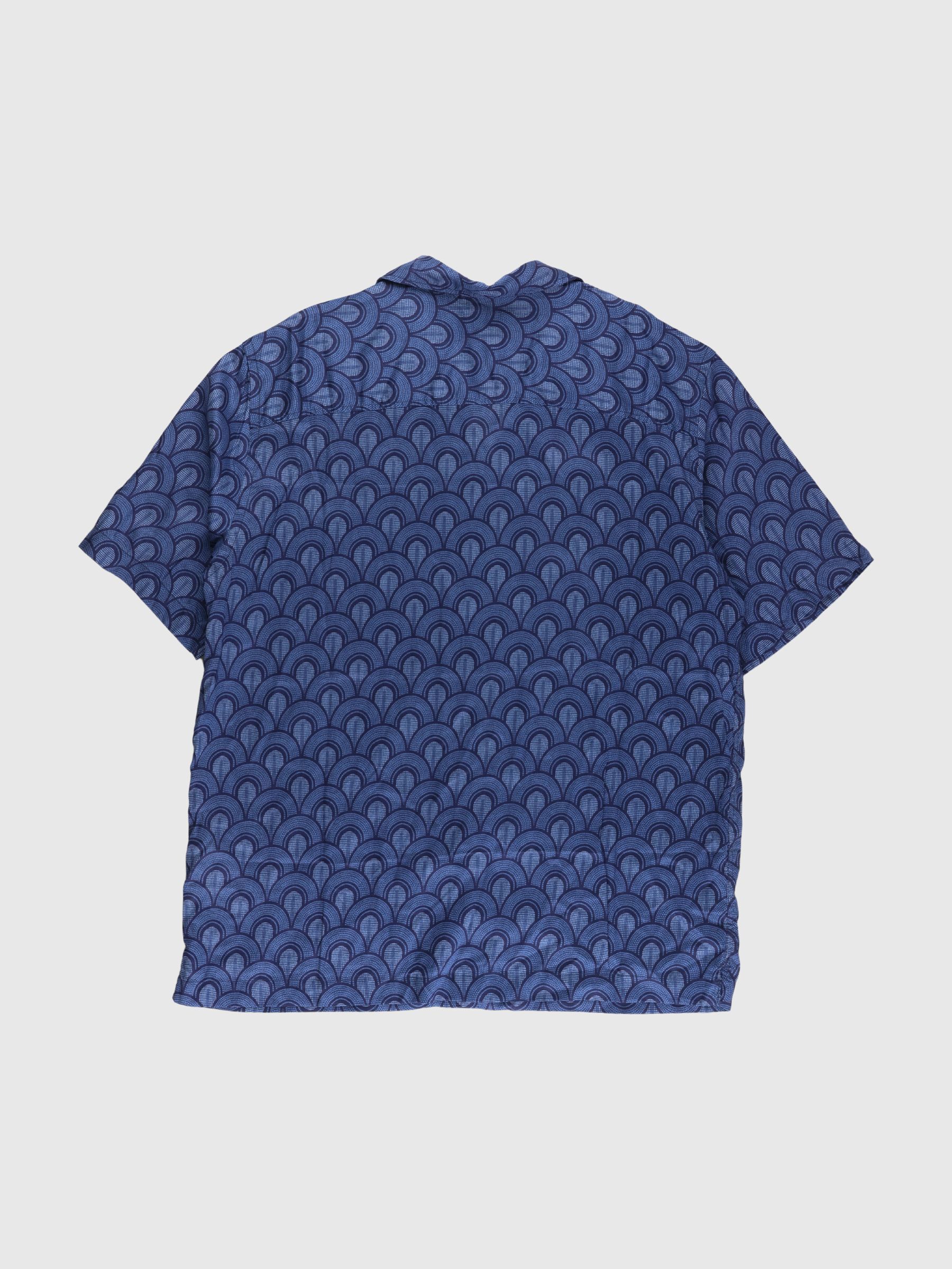 PRINTED SHORT SLEEVED SHIRT