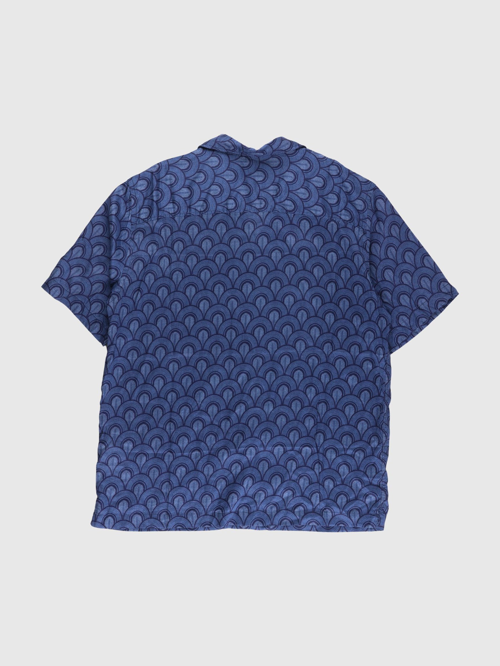 PRINTED SHORT SLEEVED SHIRT