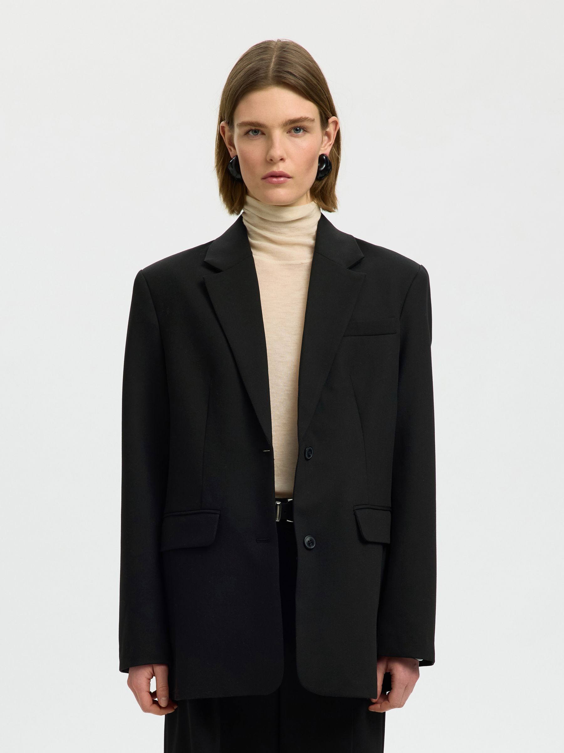 OVERSIZED BLAZER