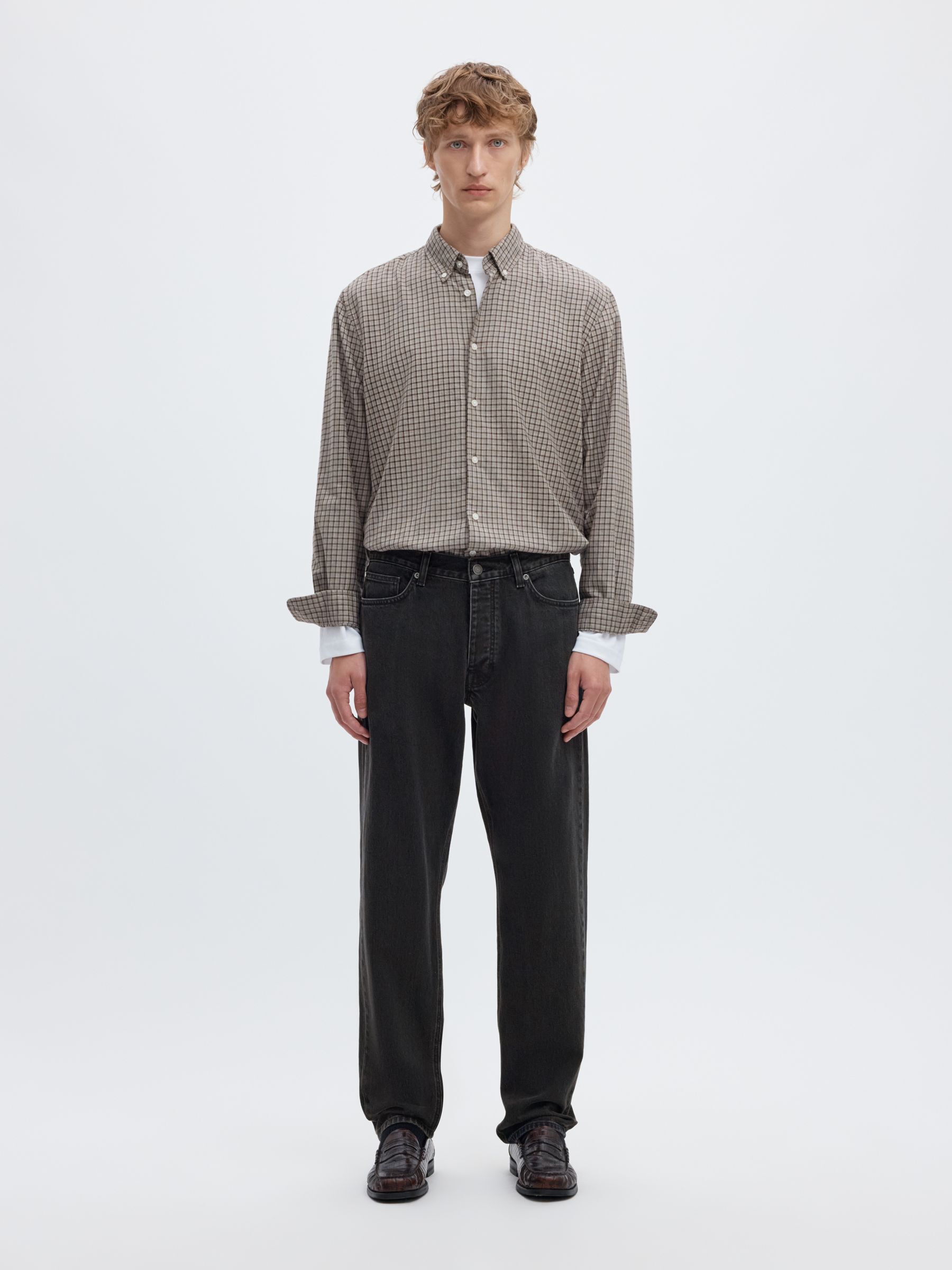 190 TAPERED FIT JEANS