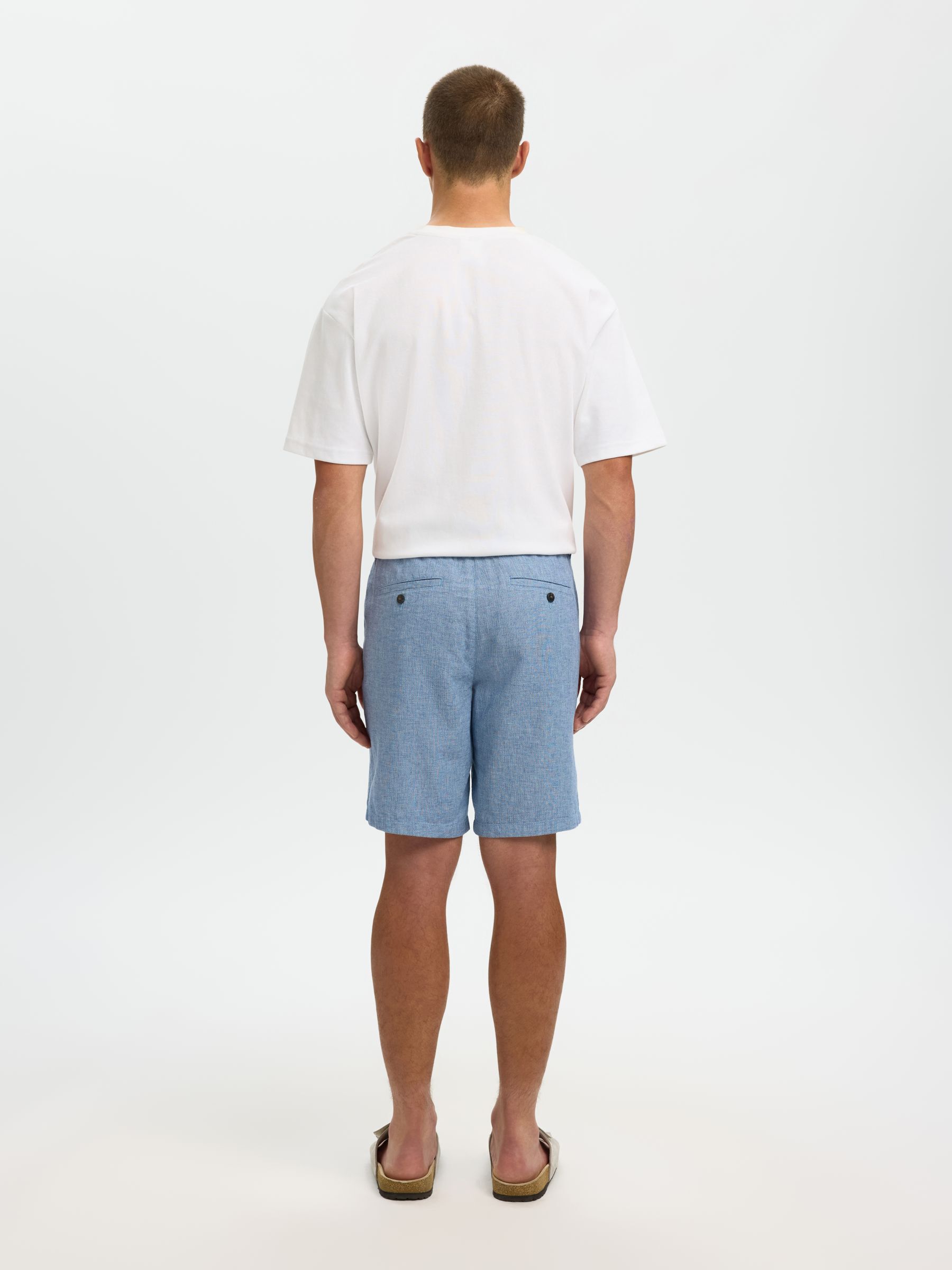 COMFORT FIT SHORTS