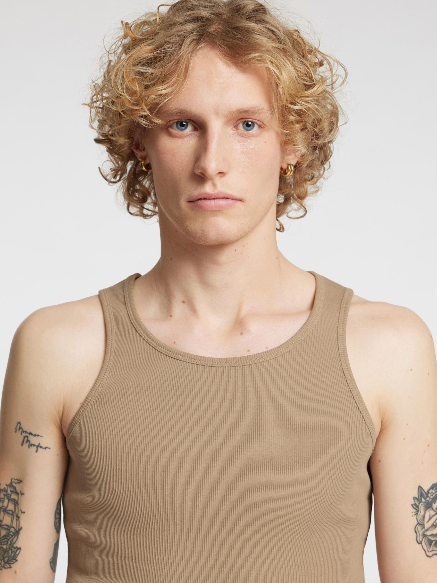 REGULAR FIT TANK TOP