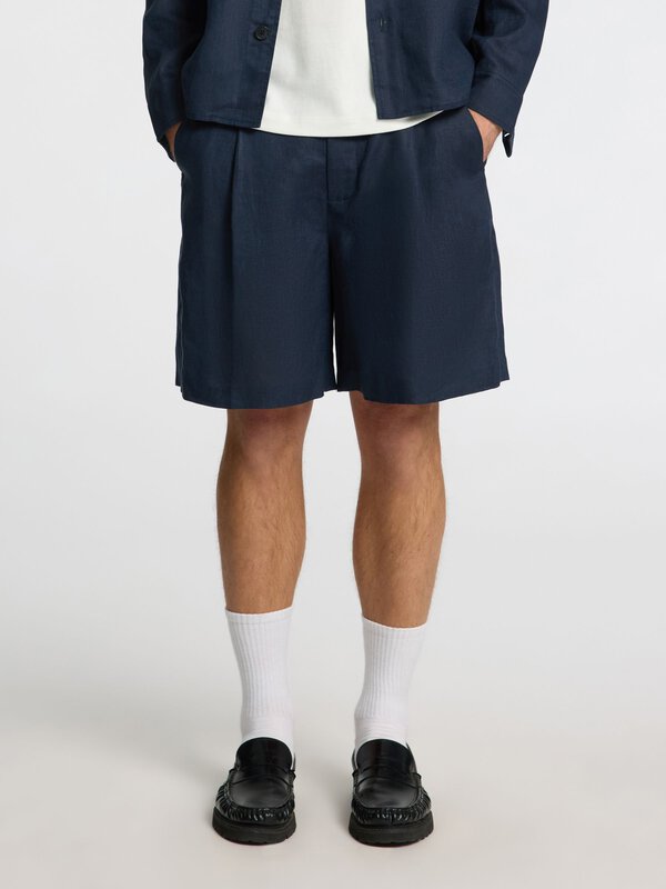 100% Linen Bermuda Shorts