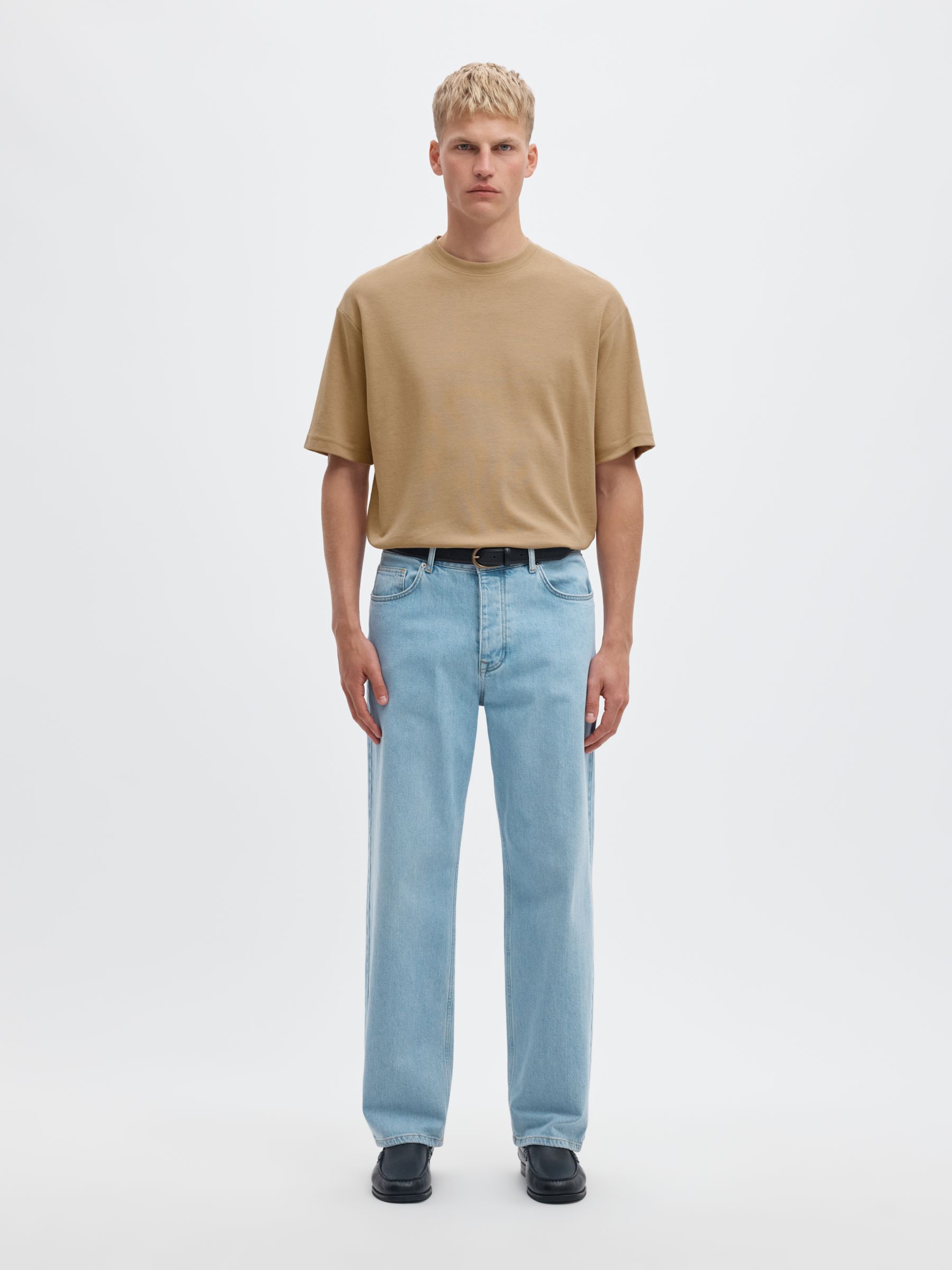 LOOSE FIT T-SHIRT