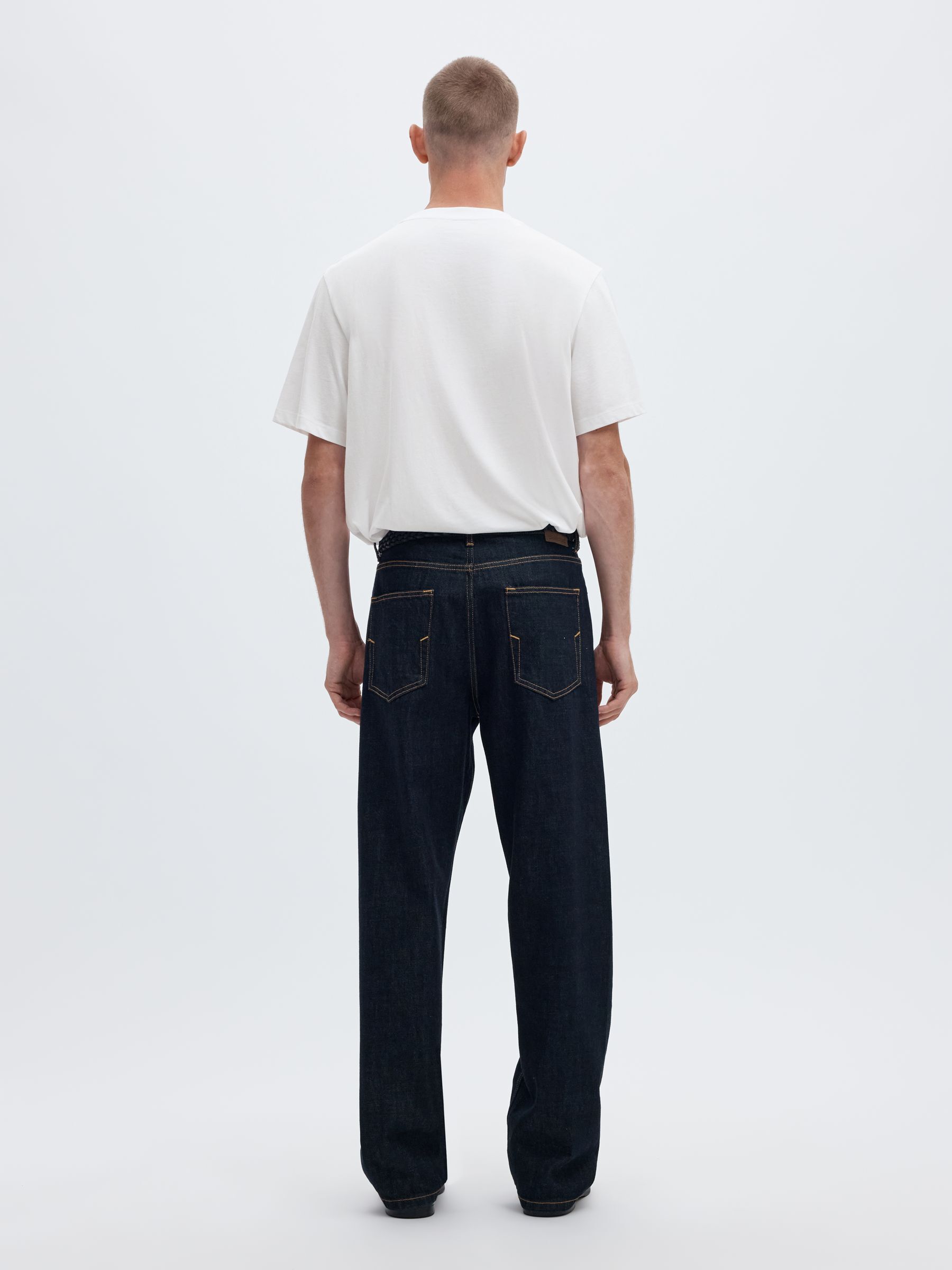 REGULAR T-SHIRT