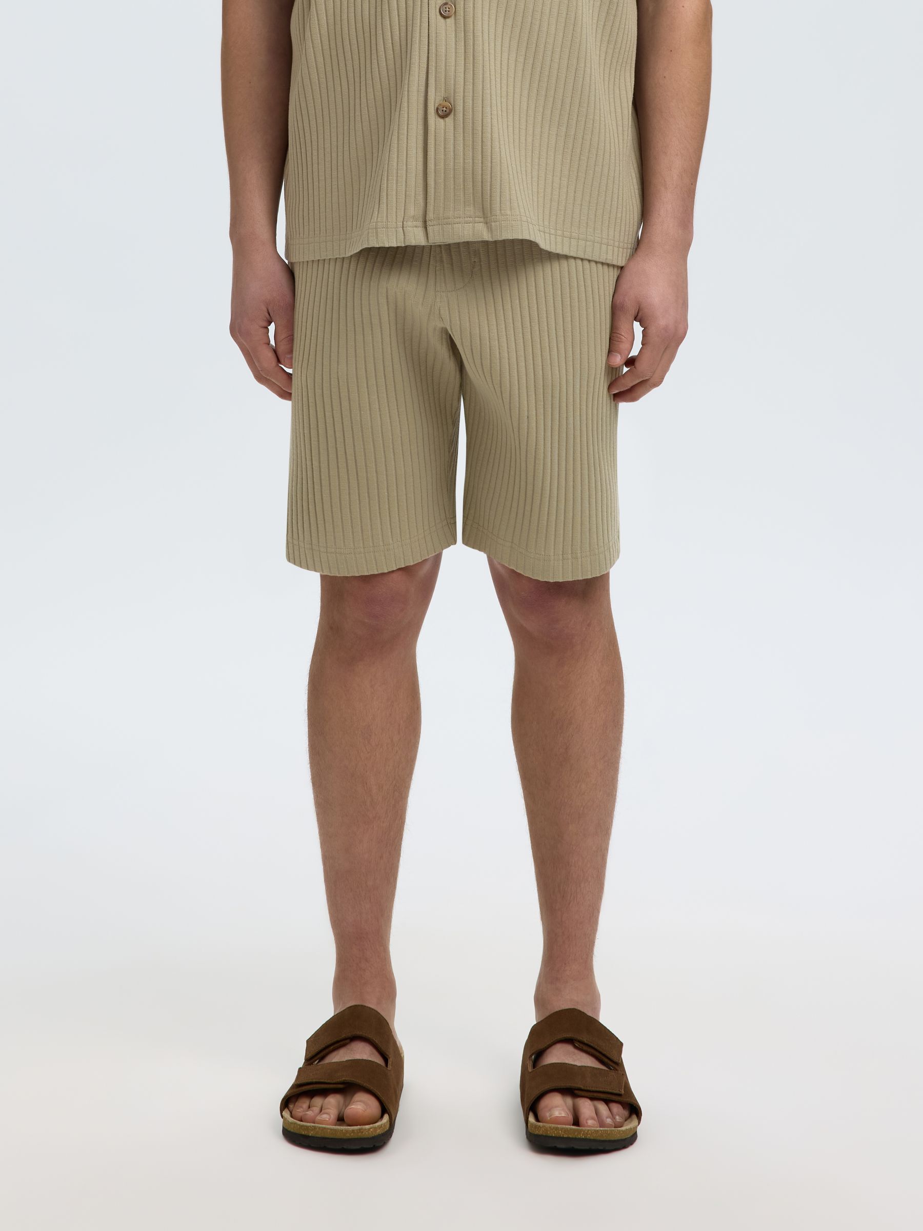 RELAXED FIT GERIBBELD SHORTS