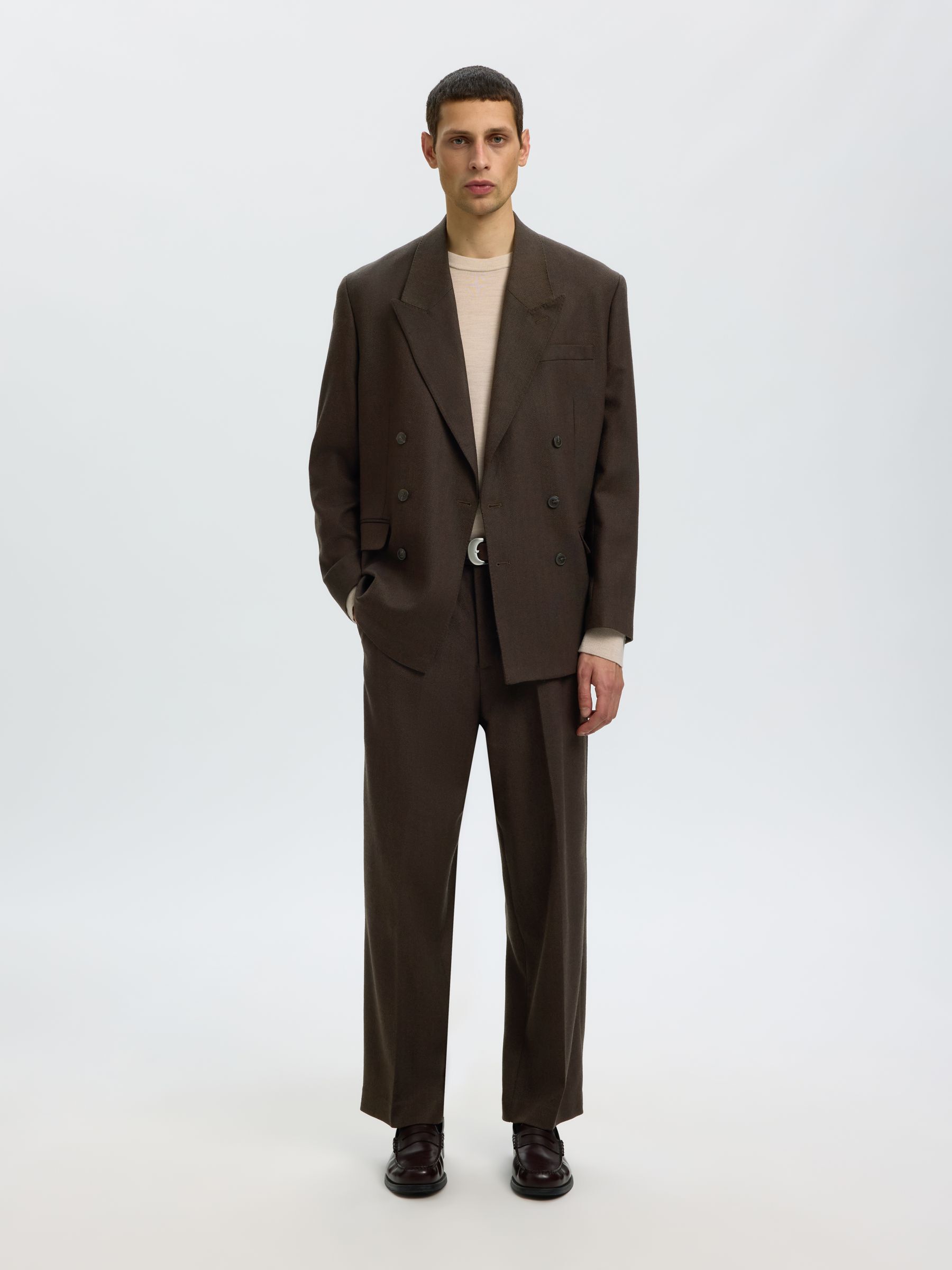 RELAXED FIT DOUBLE-BREASTED BLAZER