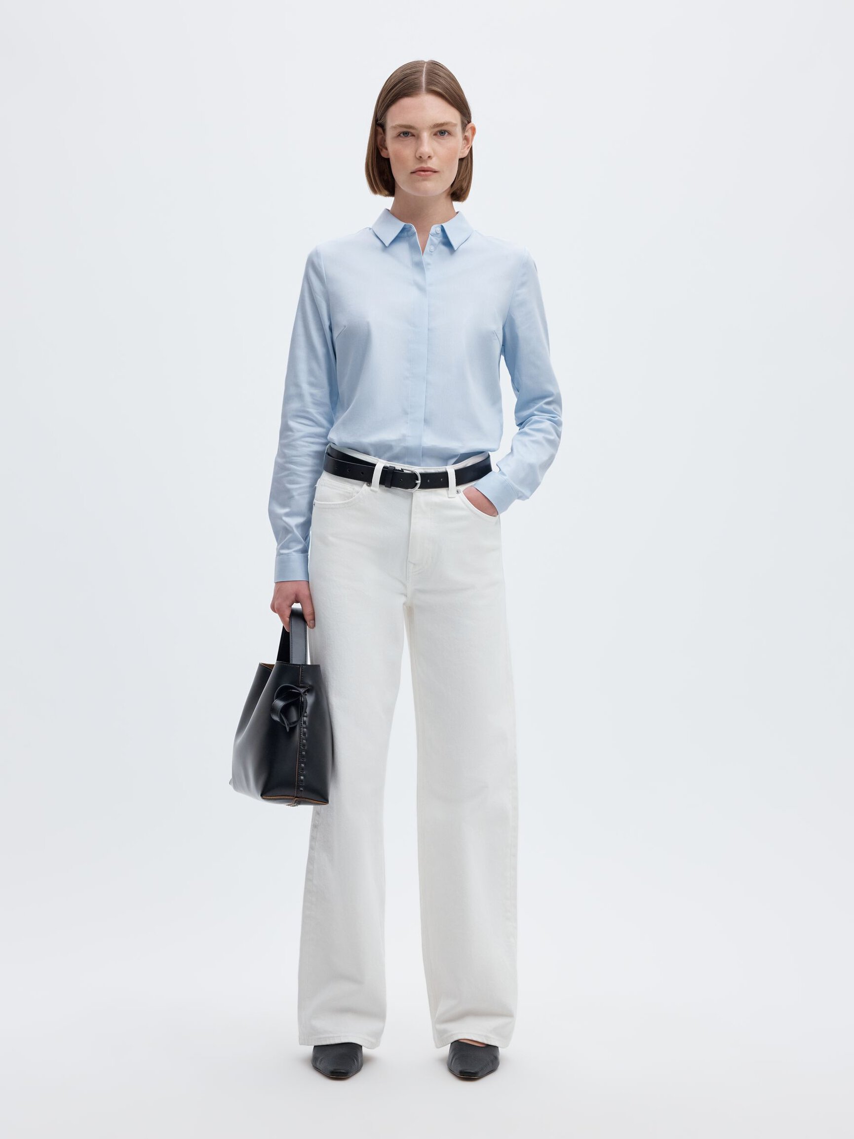 FITTED LONG SLEEVED SHIRT