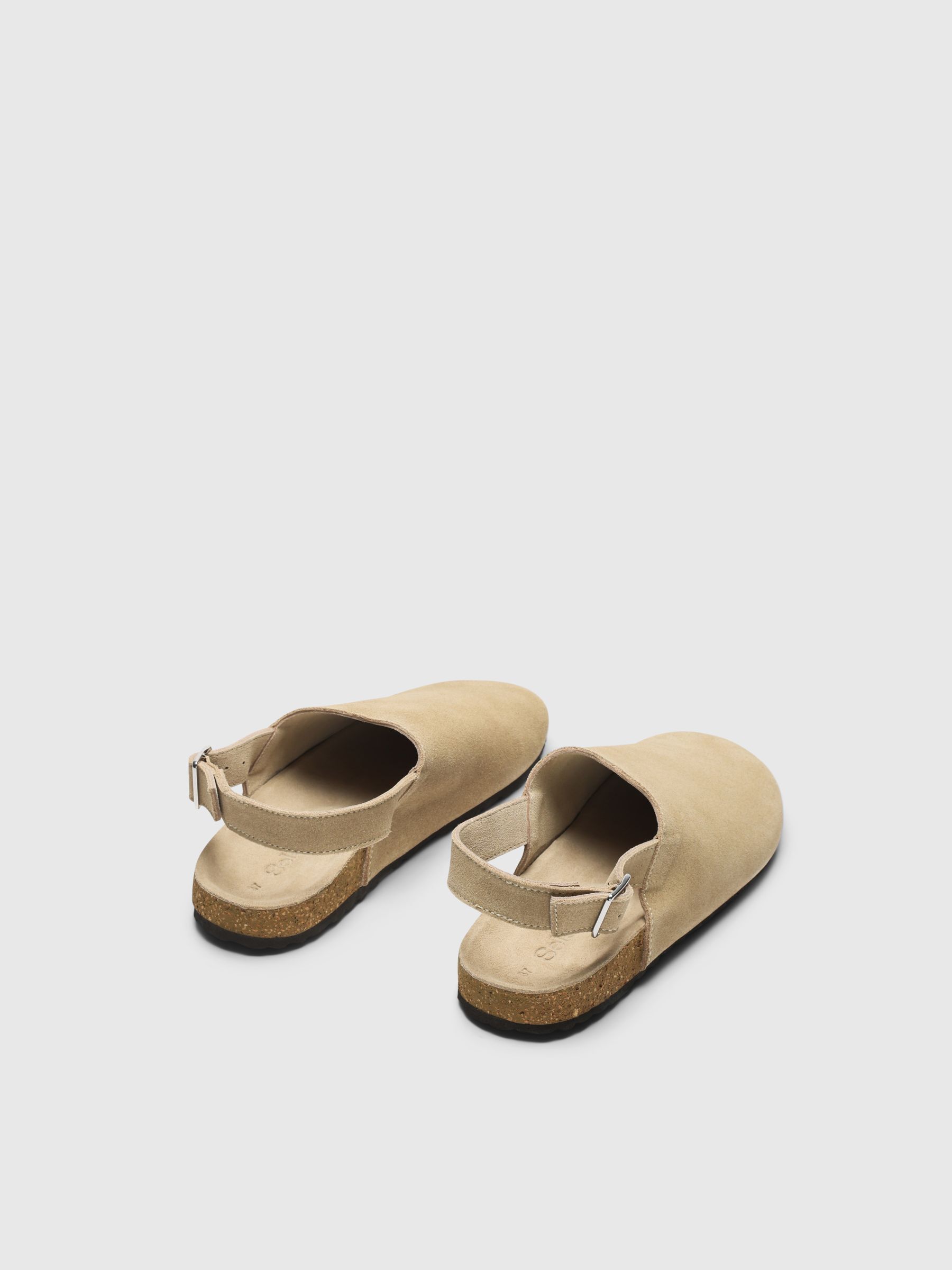 MULES À TALONS