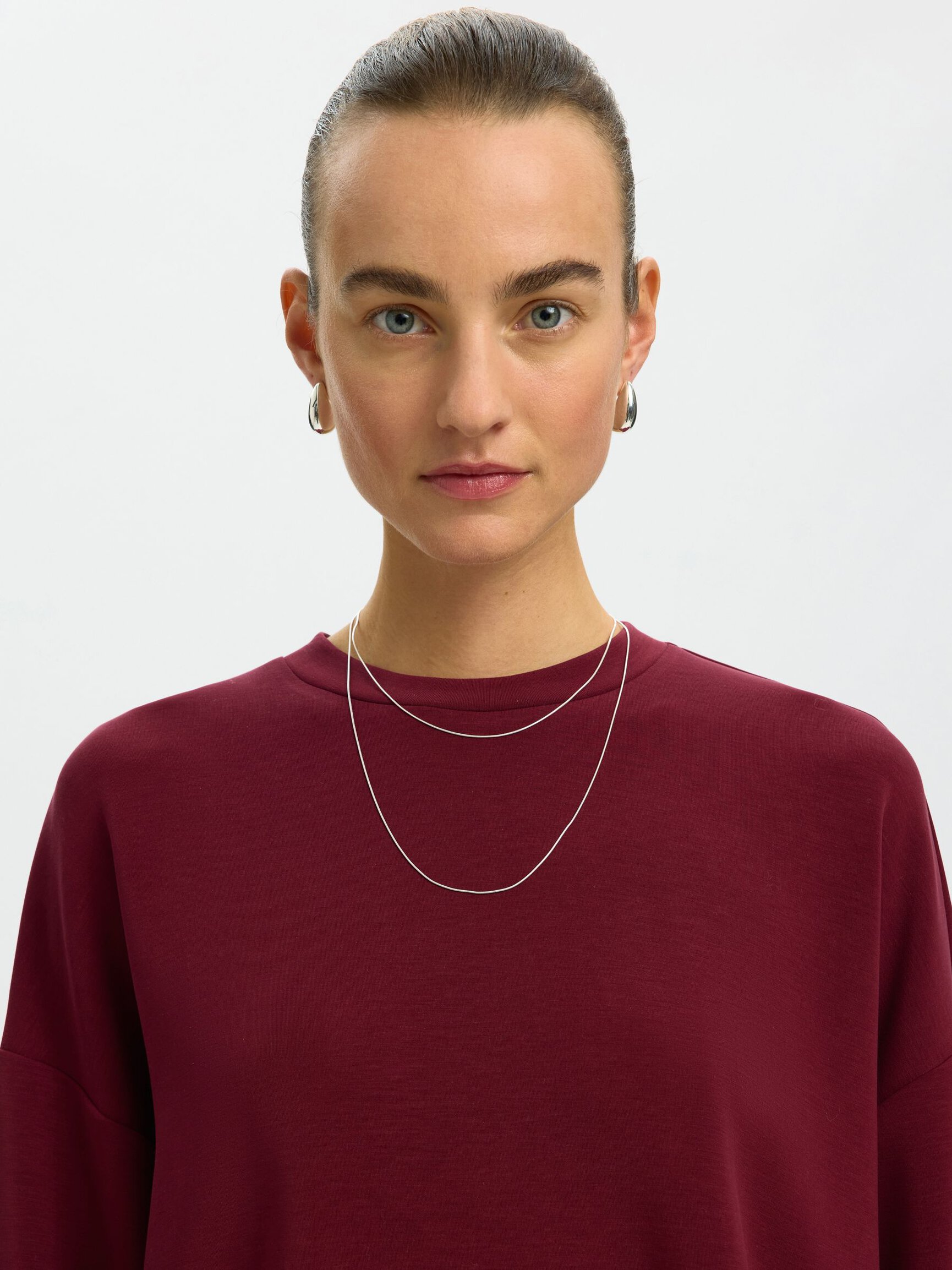 OVERSIZED LONG SLEEVED TOP