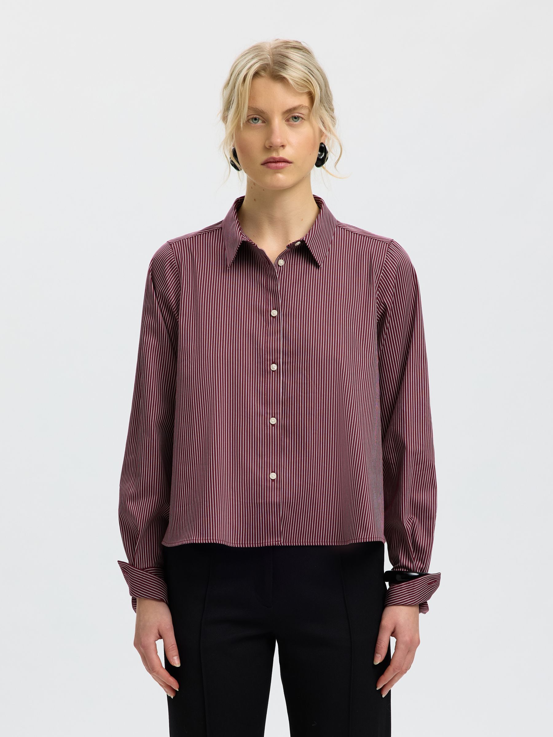 RELAXED FIT LONG SLEEVED SHIRT